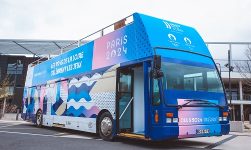 Le bus des Jeux Olympiques fait escale à La Roche-sur-Yon pour La Bicentenaire.