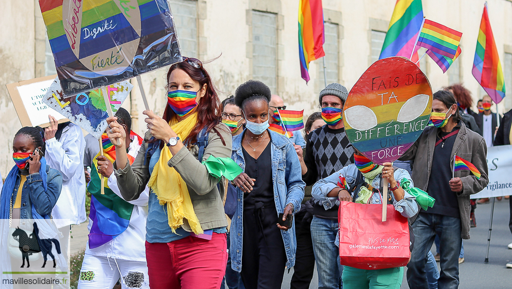 MARCHE DES FIERTES LA ROCHE SUR YON CENTRE LGBT VENDEE 2