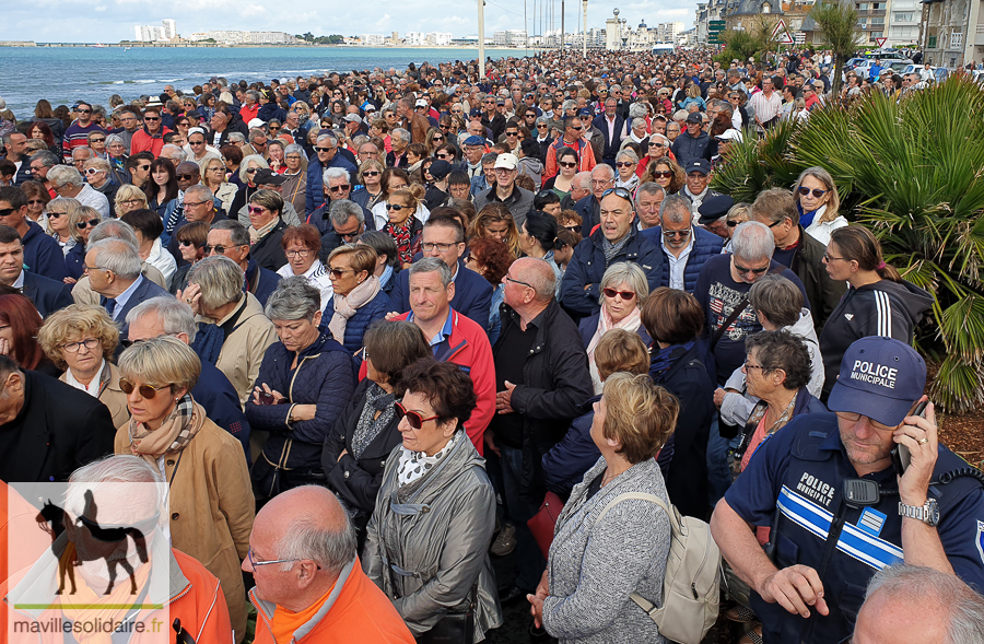 MARCHE SILENCIEUSE LES SABLES 1 sur 19