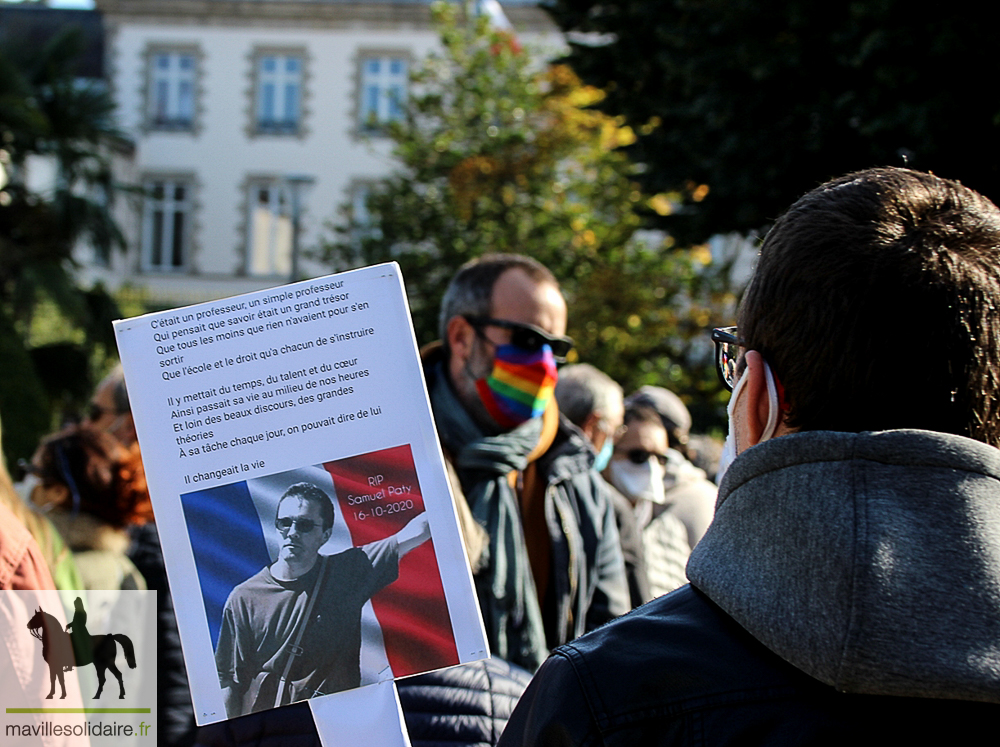 HOMMAGE Samuel Paty la Roche sur Yon 1 9