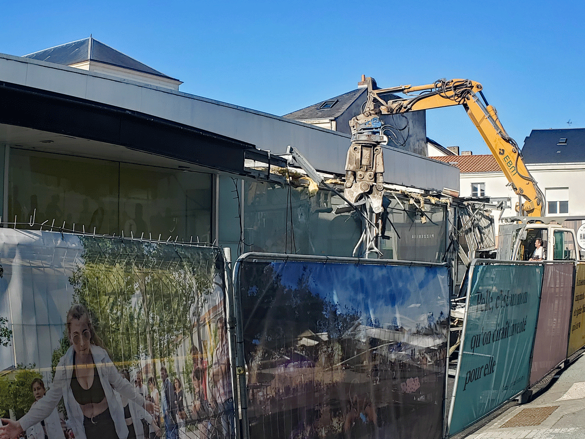 Les Halles novembre 2021 La Roche sur Yon mavillesolidaire 1