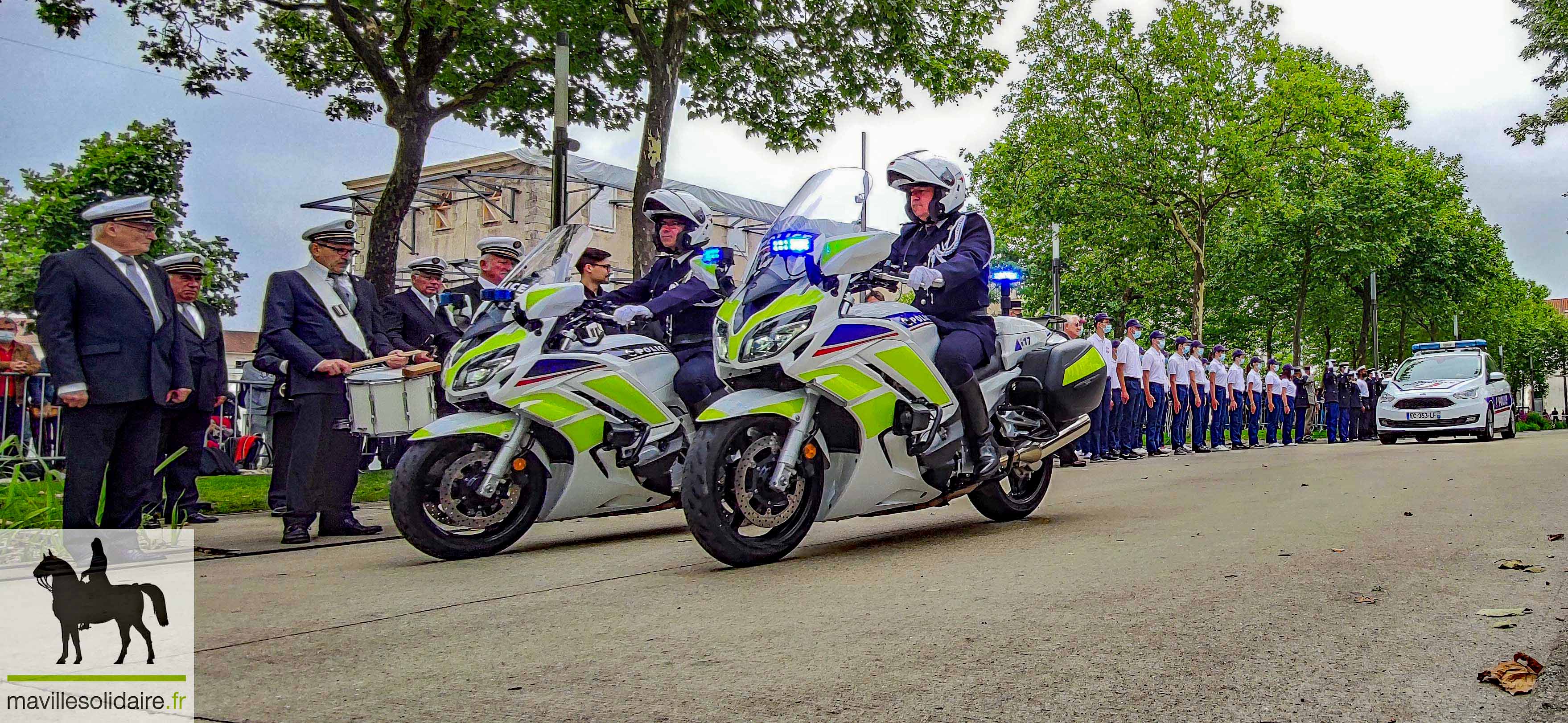 DEFILE 14 JUILLET 2021 LA ROCHE SUR YON Vendée ma ville solidaire 15