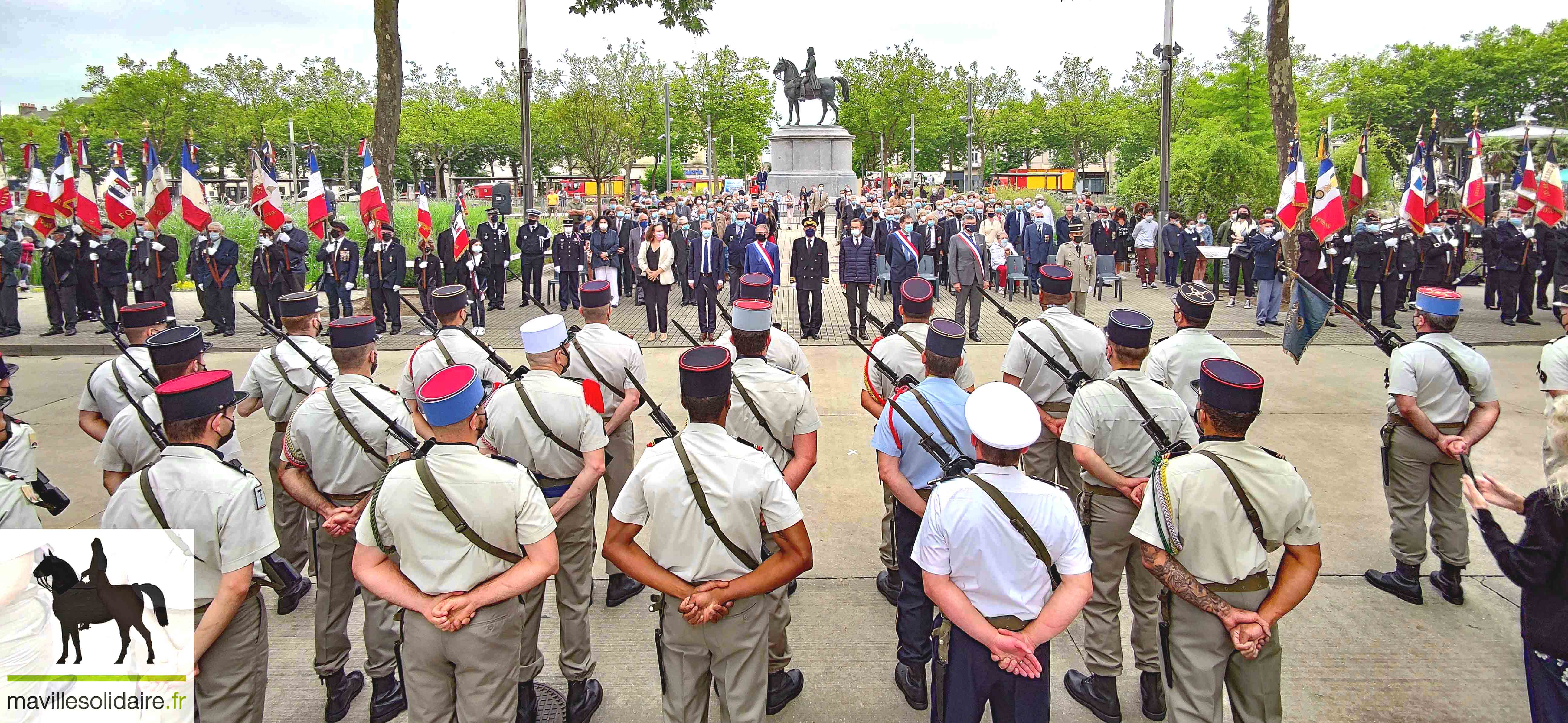 DEFILE 14 JUILLET 2021 LA ROCHE SUR YON Vendée ma ville solidaire 5