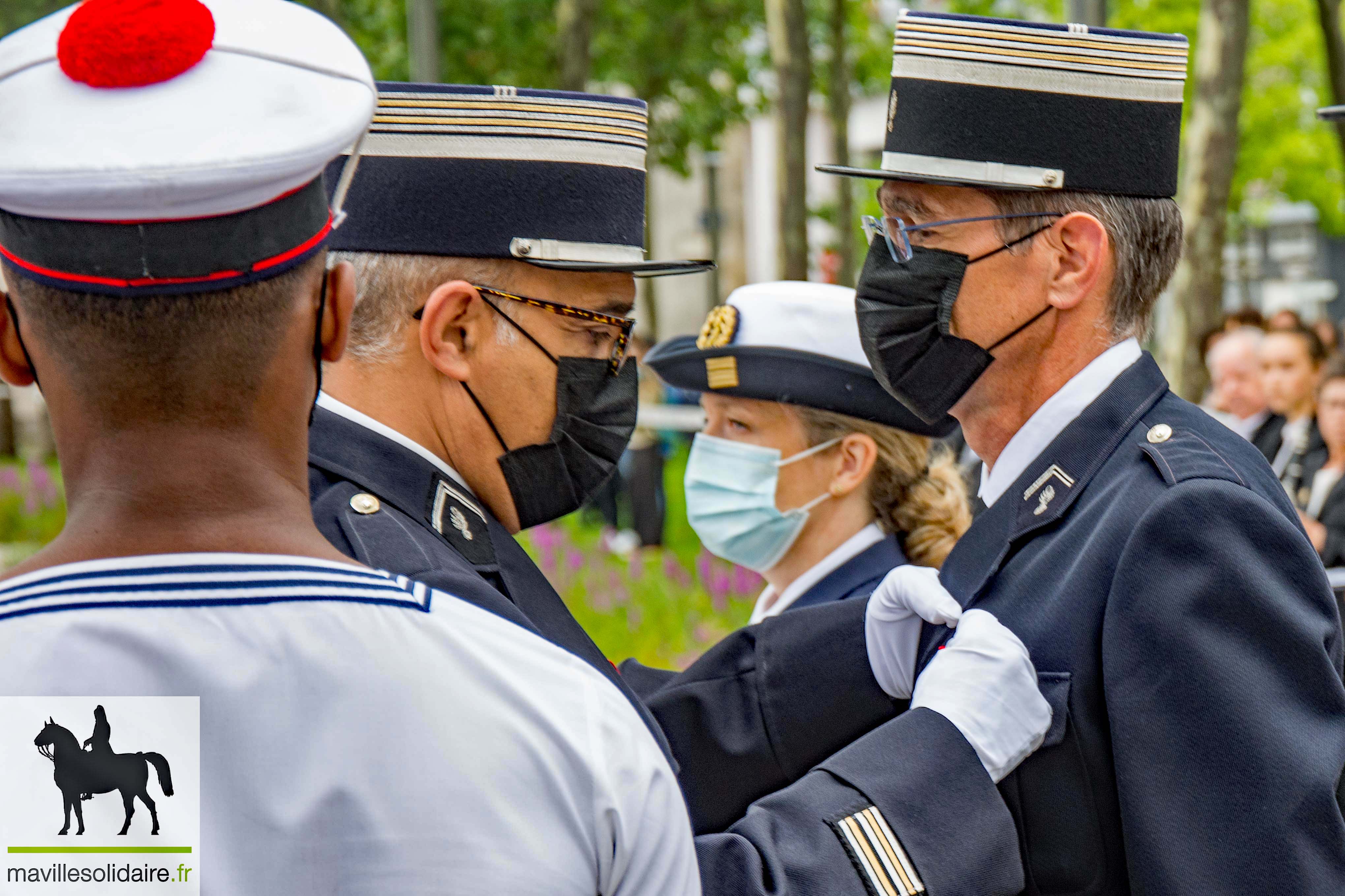 DEFILE 14 JUILLET 2021 LA ROCHE SUR YON Vendée ma ville solidaire 7