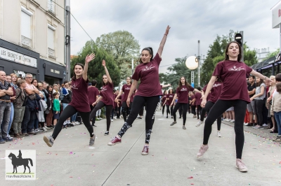 colors 2018 parade 20180609 1086636823