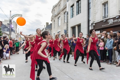 colors 2018 parade 20180609 1086636823