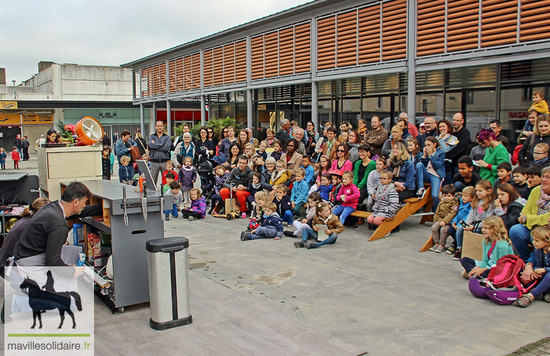 ANIMATION LES HALLES 10