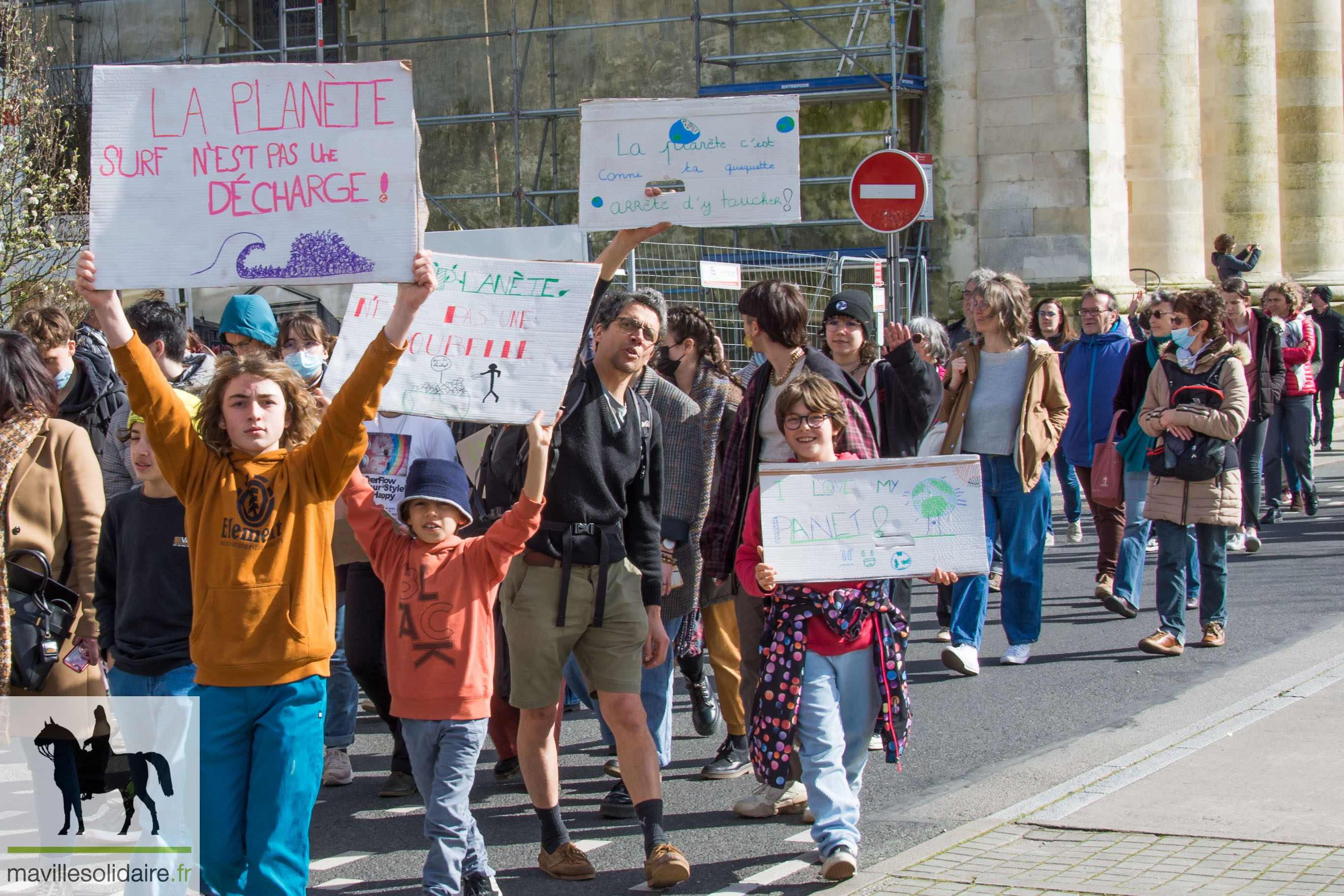 Climat 300 manifestants LA ROCHE SUR YON mavillesolidaire1 7164