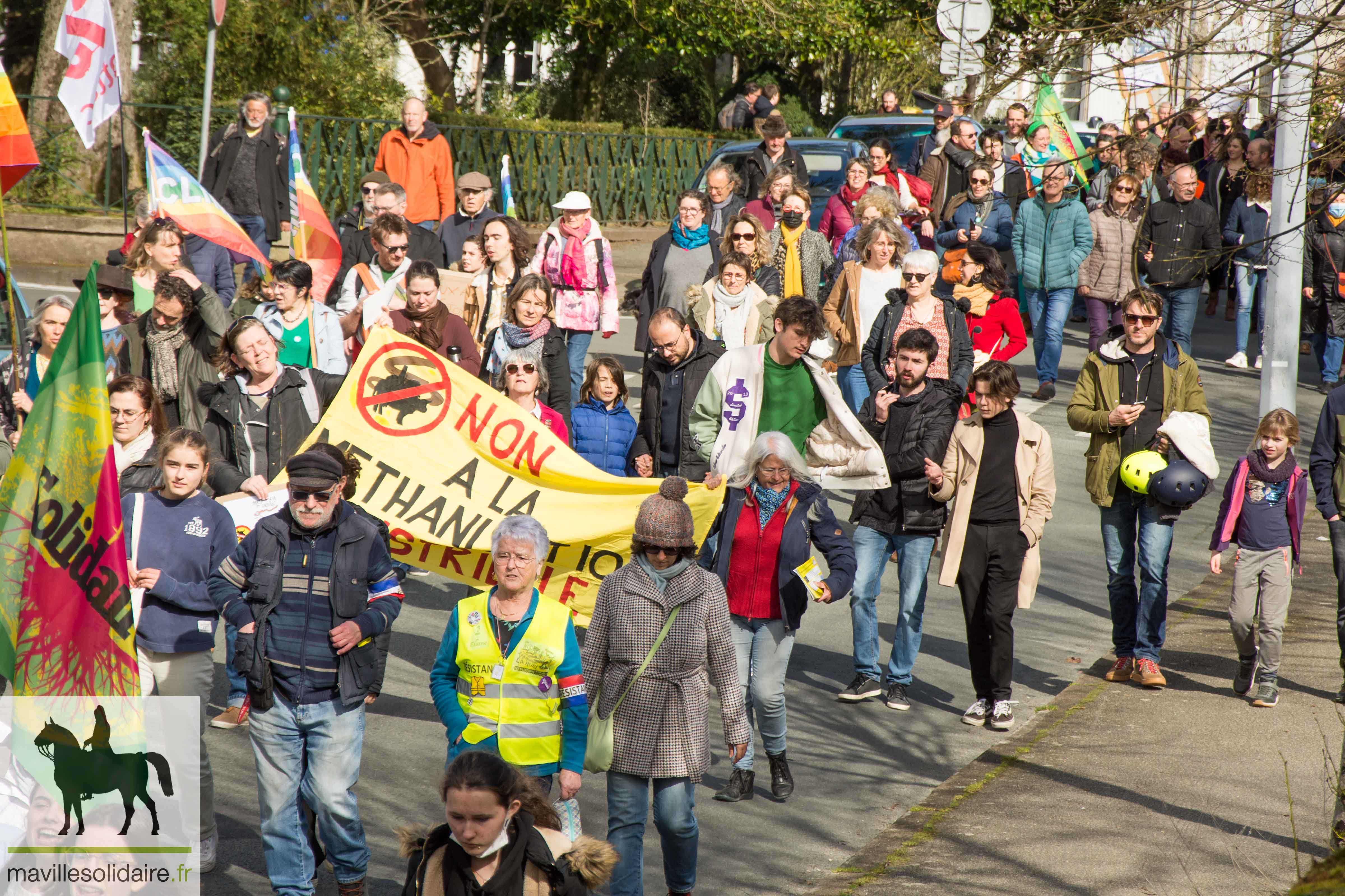 Climat 300 manifestants LA ROCHE SUR YON mavillesolidaire1 7230