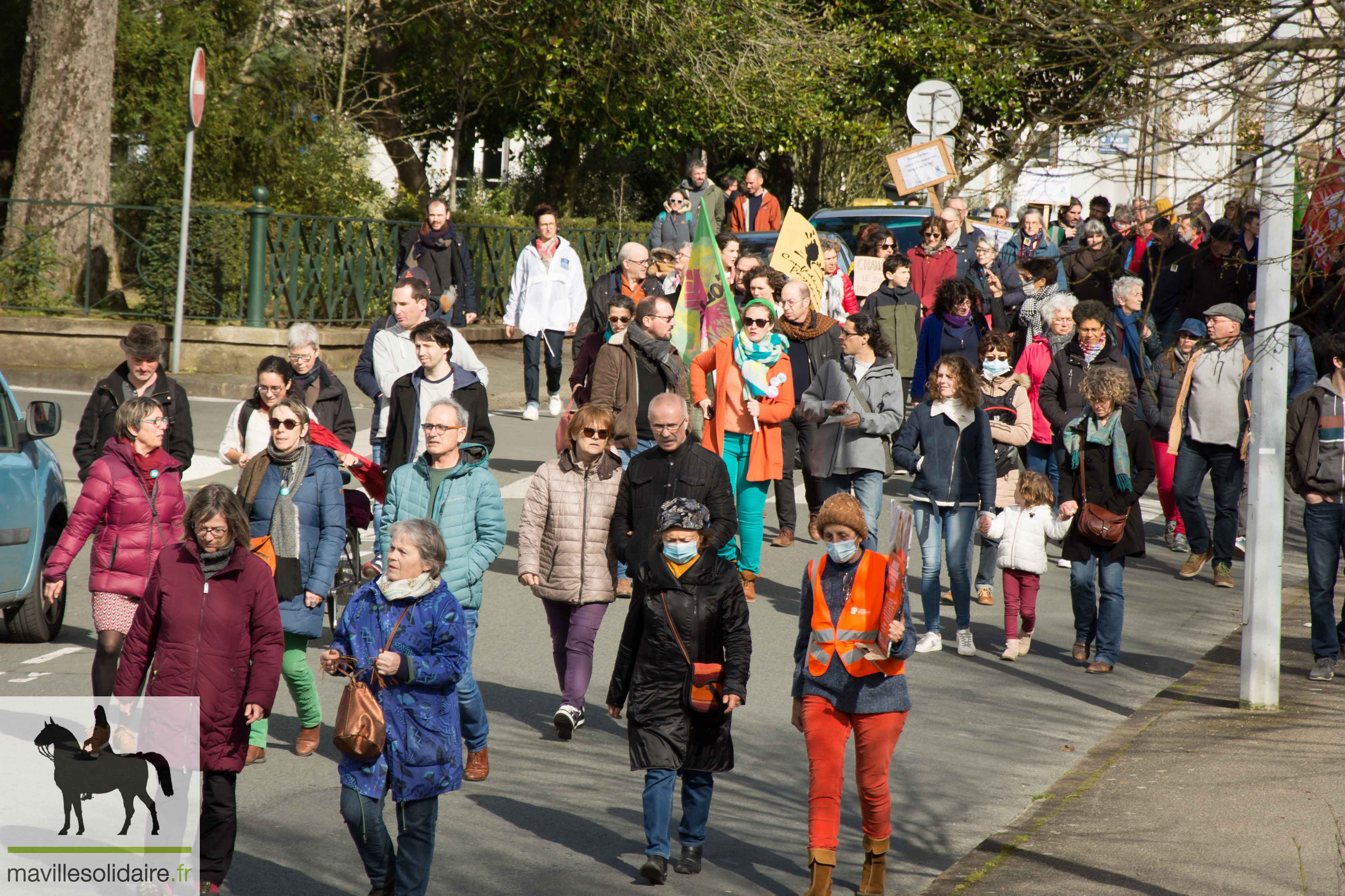 Climat 300 manifestants LA ROCHE SUR YON mavillesolidaire1 7239