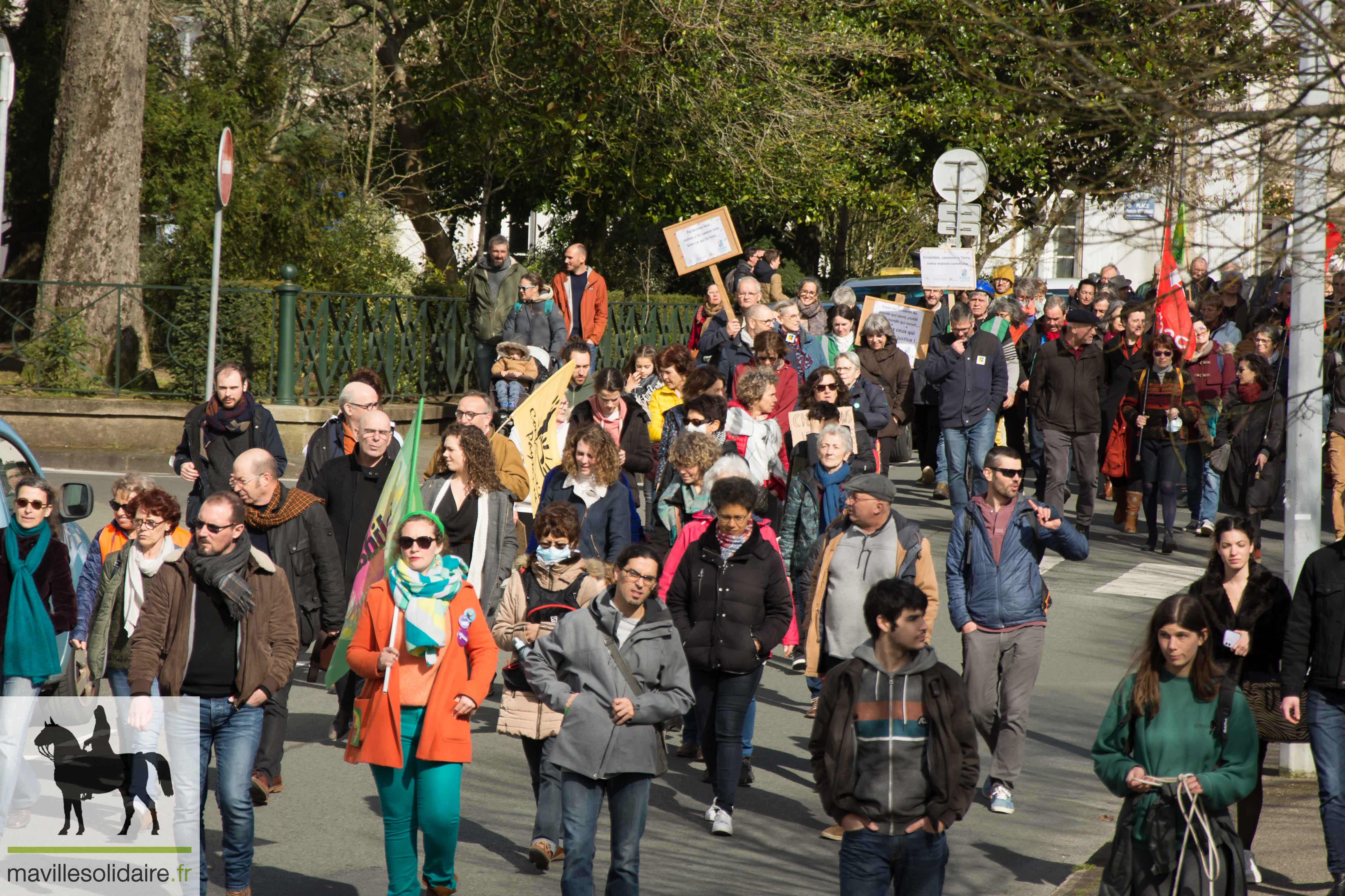 Climat 300 manifestants LA ROCHE SUR YON mavillesolidaire1 7241