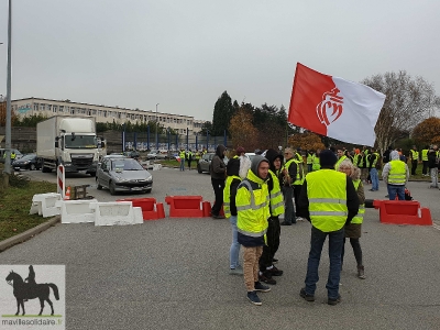 gilet jaune 17 nov 20181117 1169458584