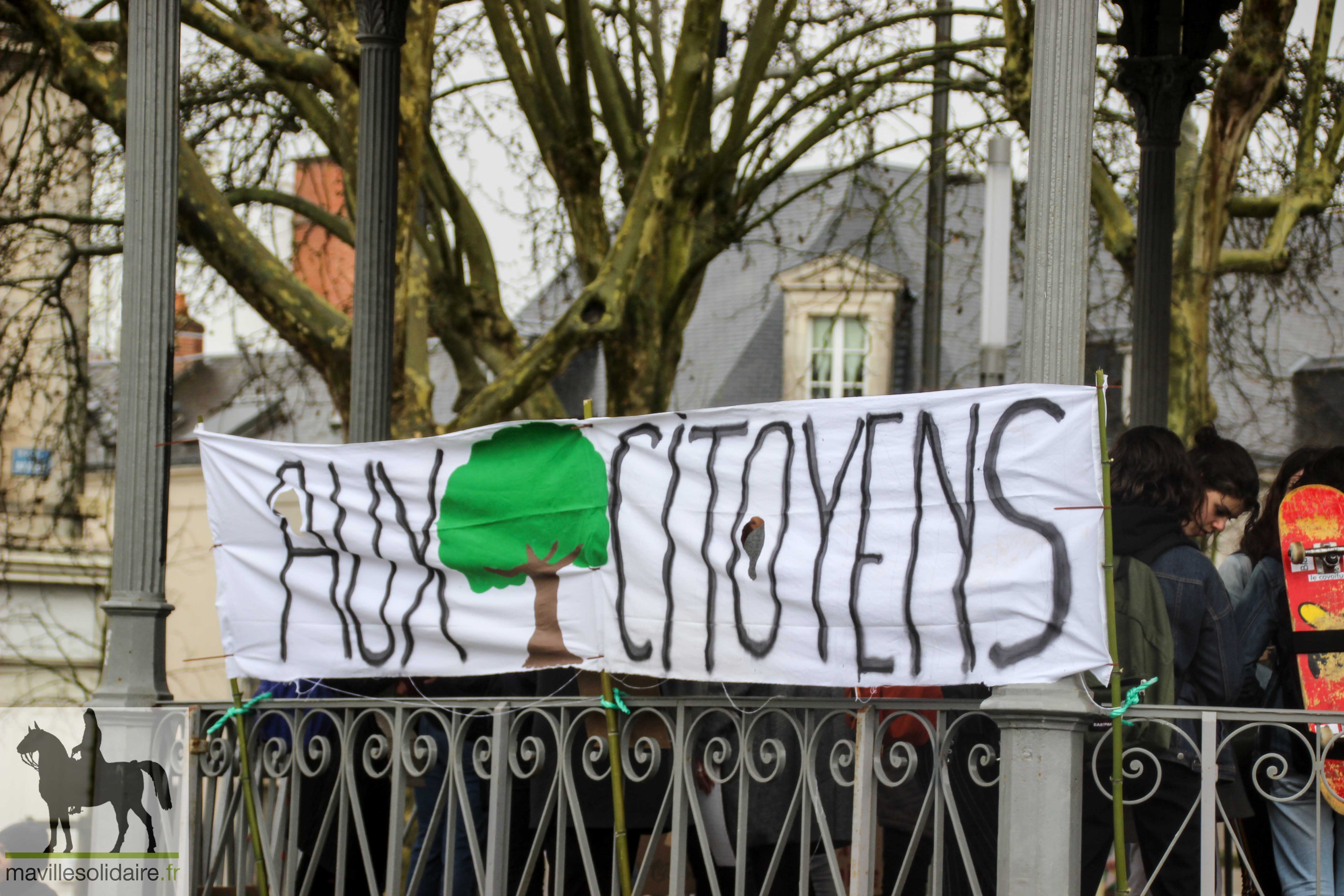 4 Marche pour le climat la roche sur yon étudiants 1 sur 84