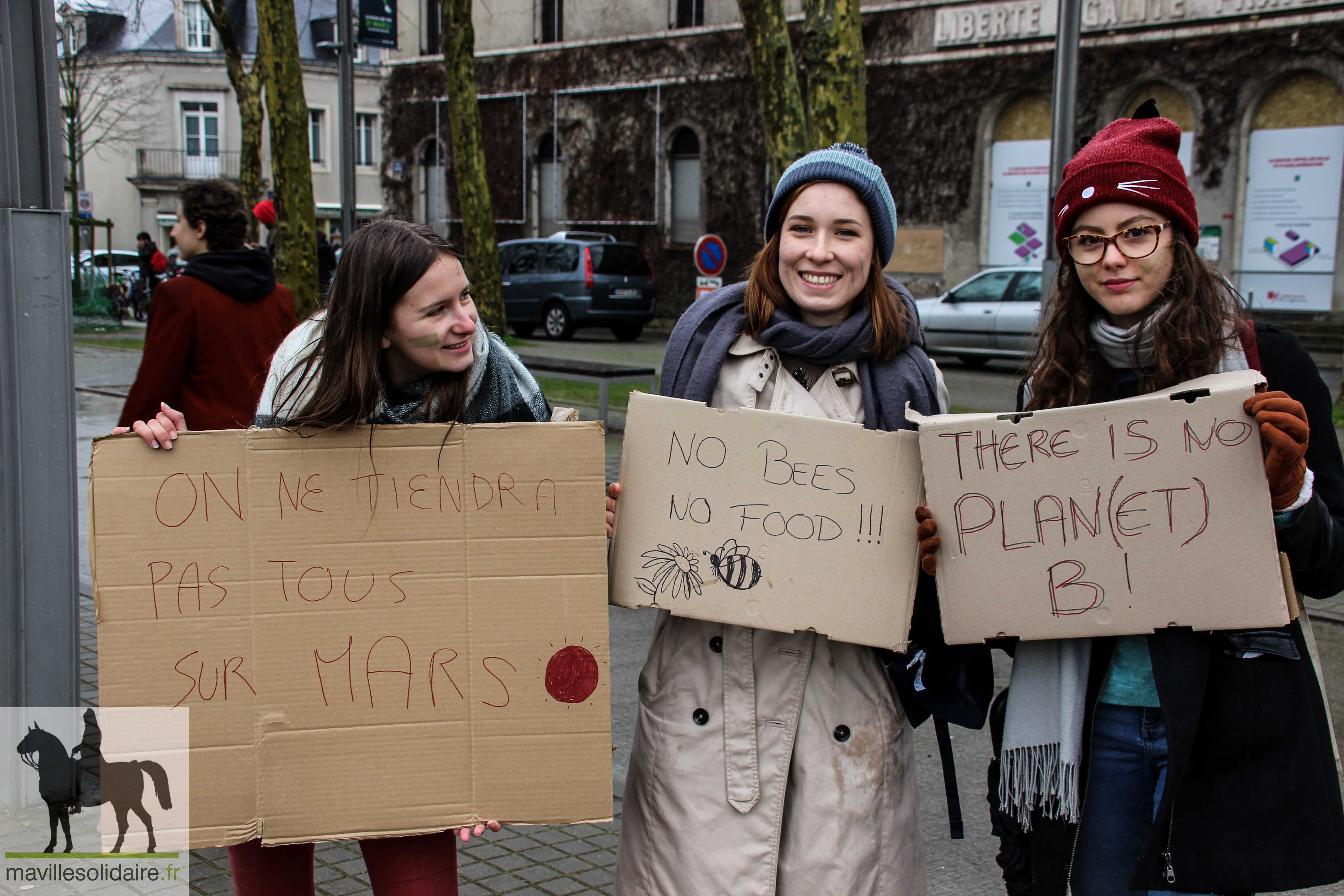 4 Marche pour le climat la roche sur yon étudiants 1 sur 84