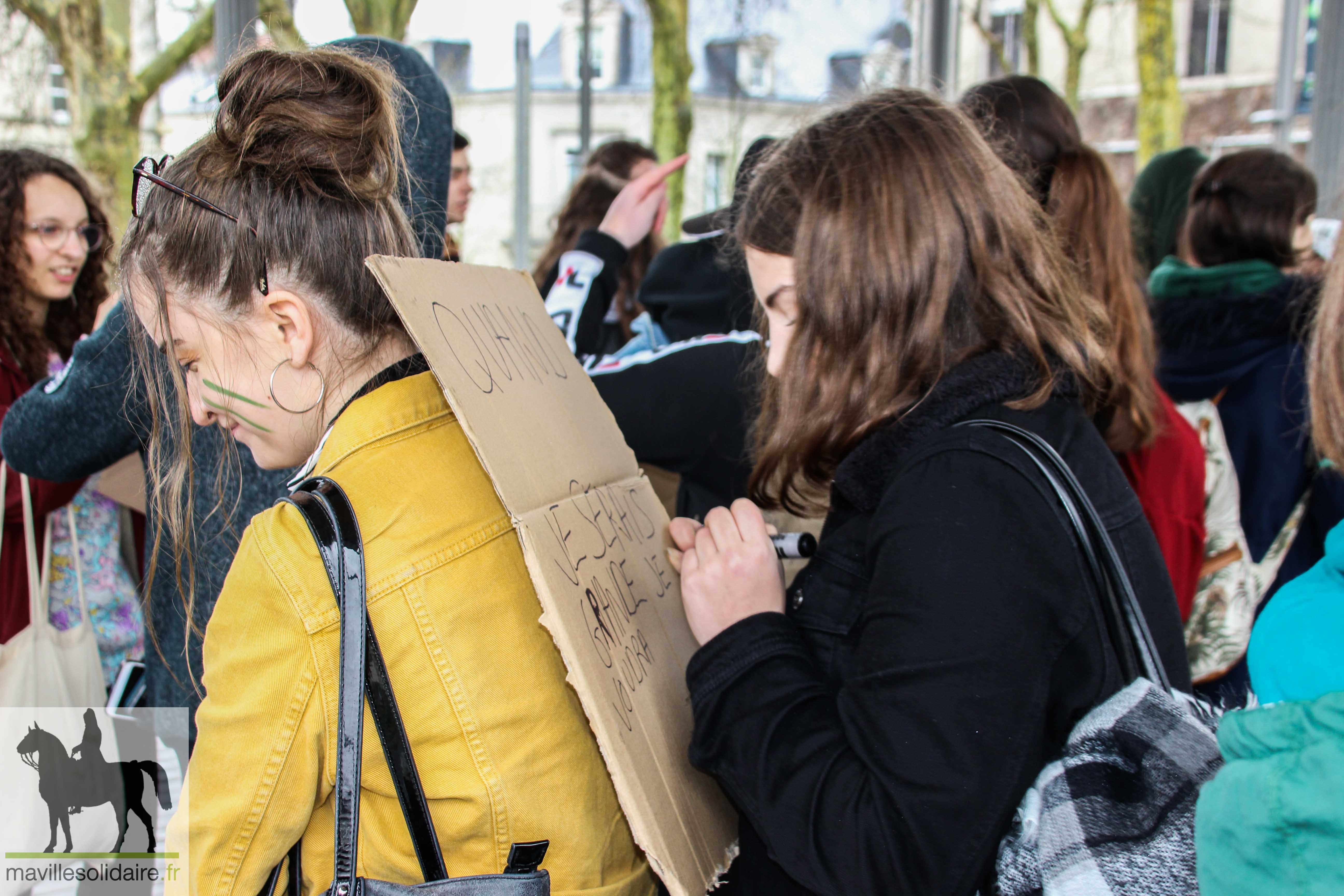 4 Marche pour le climat la roche sur yon étudiants 1 sur 84