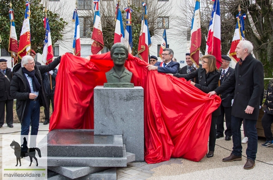 PLACE SIMONE VEIL LA ROCHE SUR YON 4 10