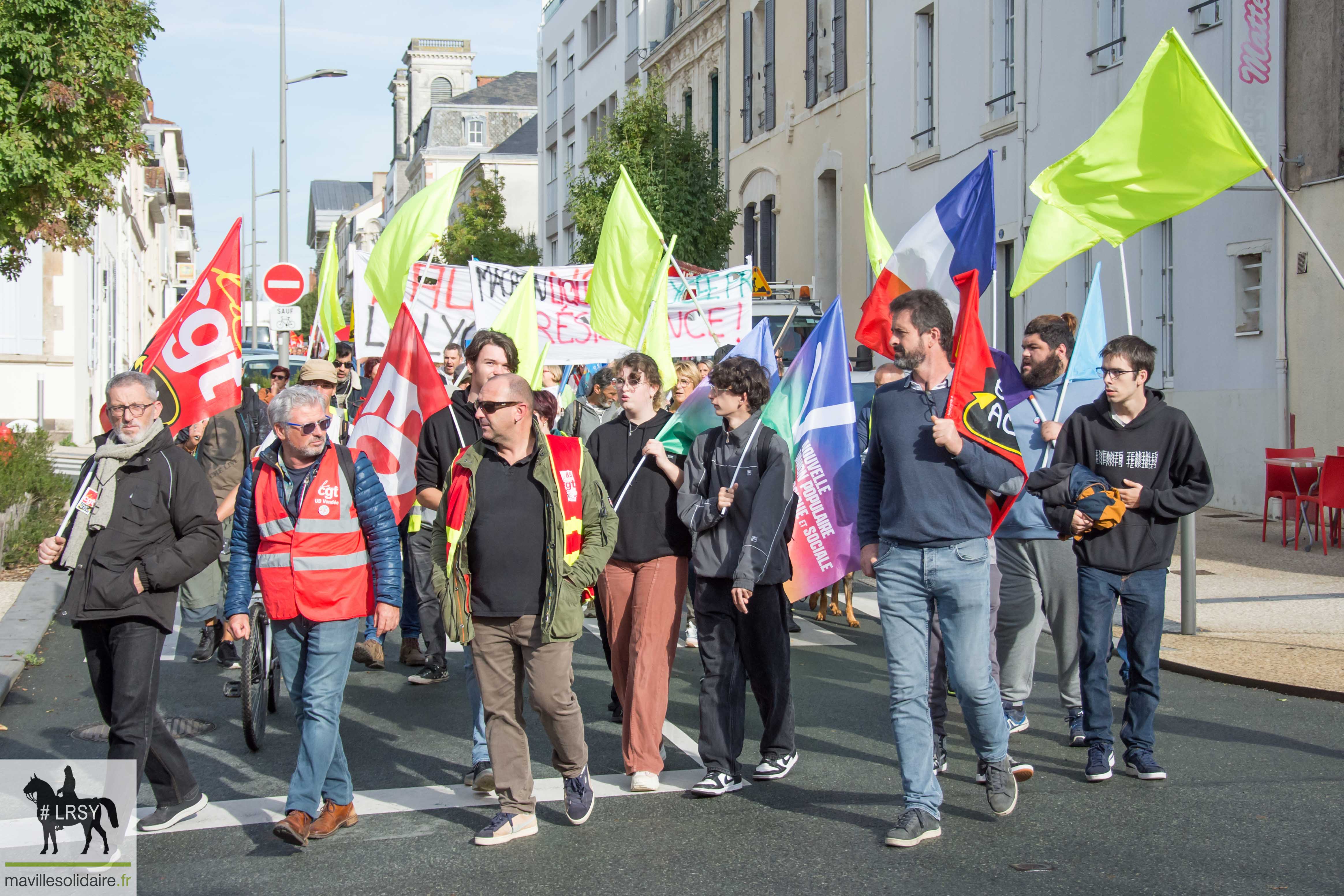 Manifestation 18 octobre 2022 LRSY mavillesolidaire.fr La Roche sur Yon 8