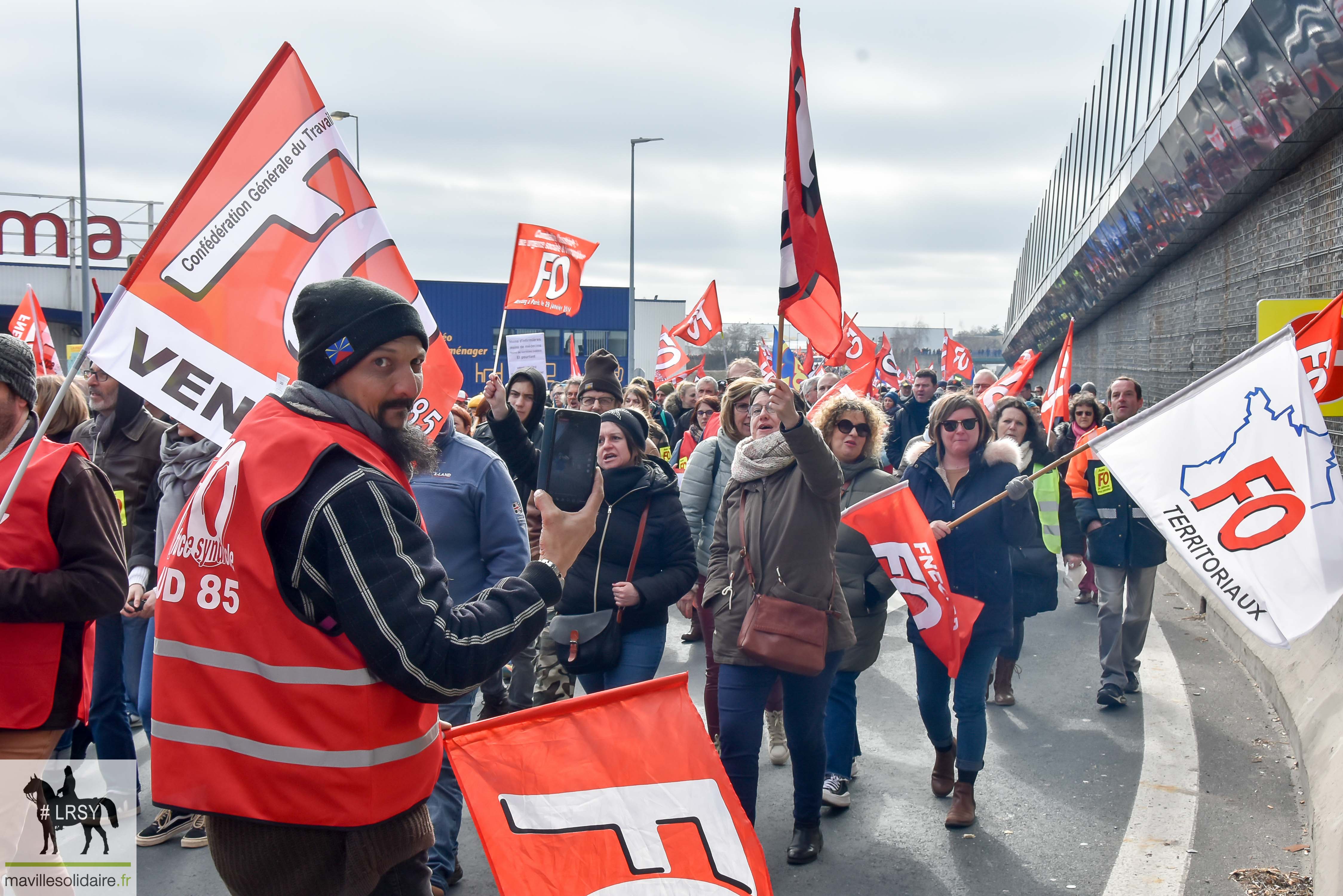 Greve du 7 mars 2023 La Roche sur yon 16