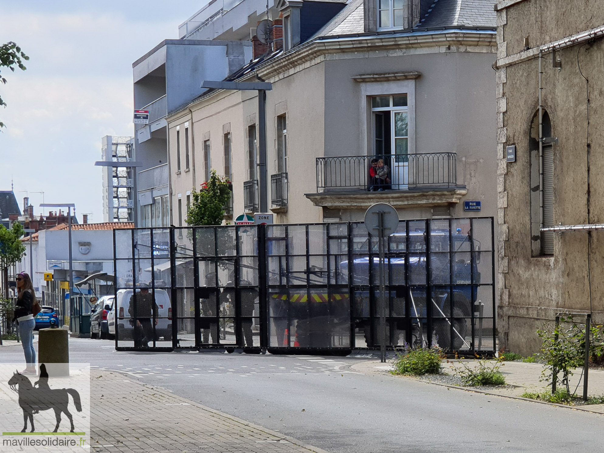 GILETS JAUNES LA ROCHE SUR YON 4 MAI 2019 1 sur 44