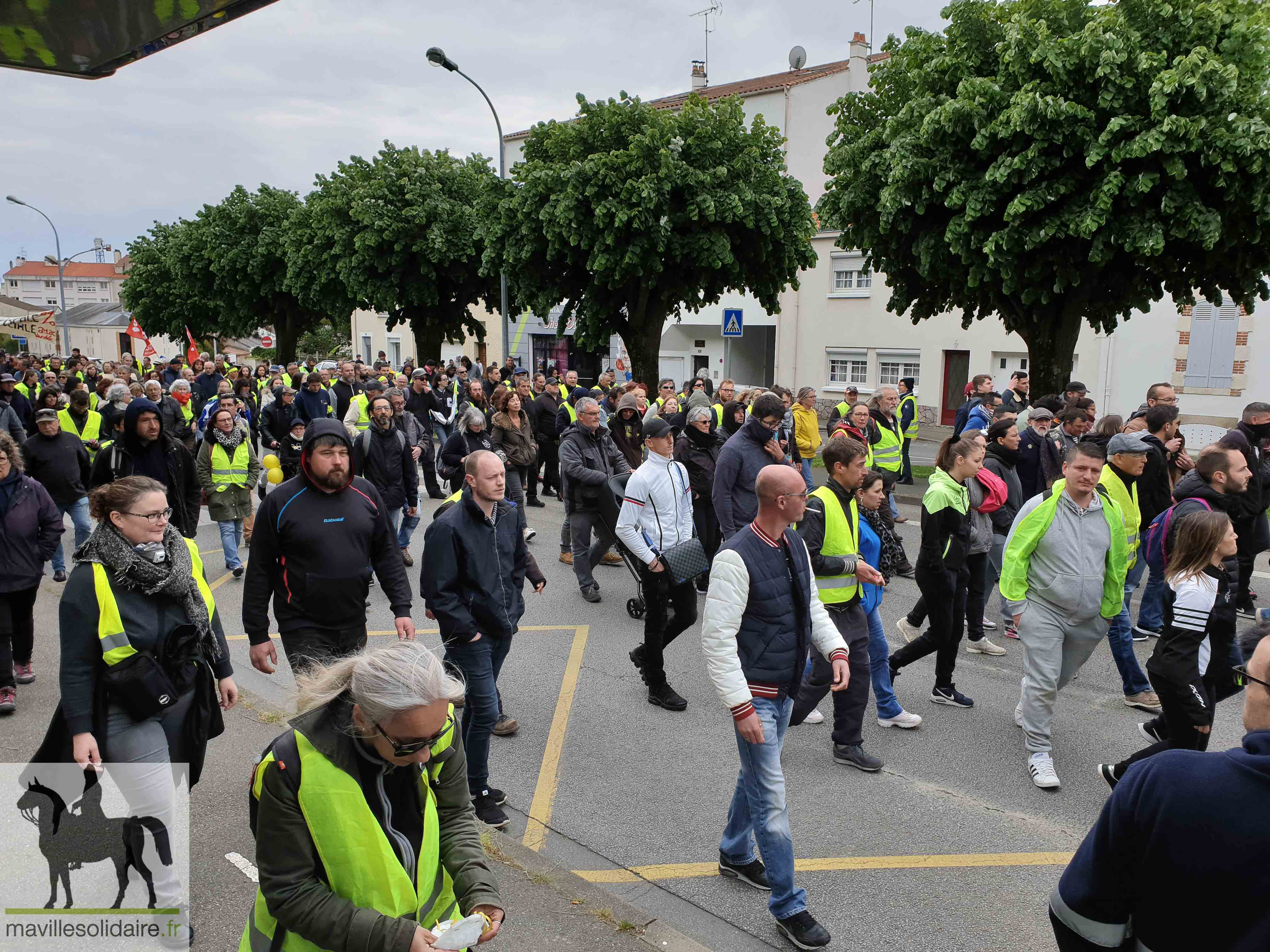 GILETS JAUNES LA ROCHE SUR YON 4 MAI 2019 1 sur 44