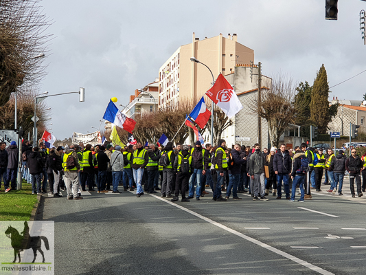  9 fev GILETS JAUNES la roche sur yon manifestation régionale 3