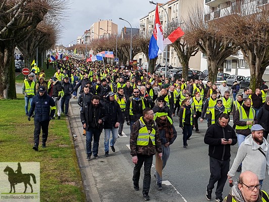  9 fev GILETS JAUNES la roche sur yon manifestation régionale 3