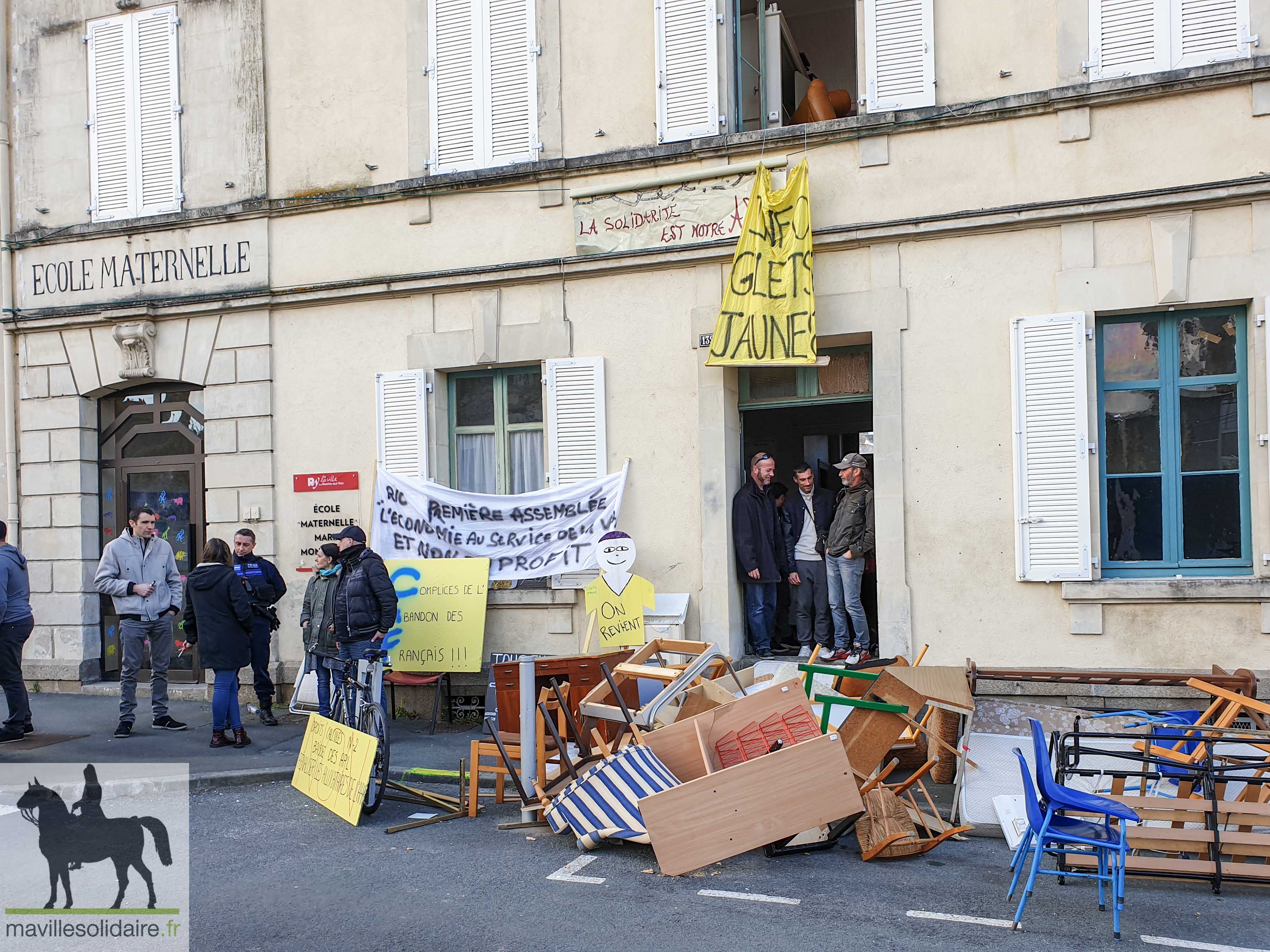 LOCAL GILET JAUNE 2 sur 3