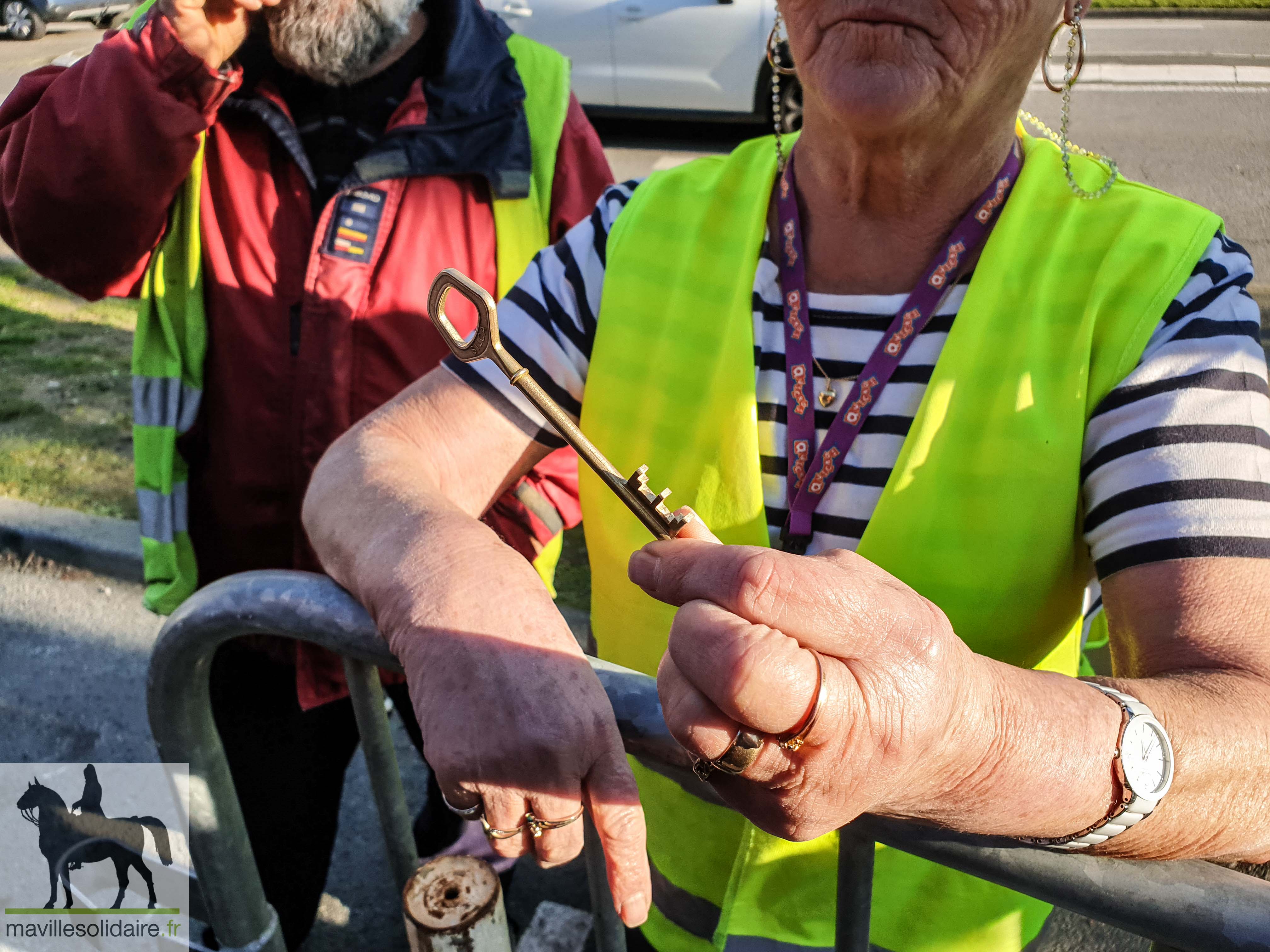 LOCAL GILET JAUNE 3 sur 3