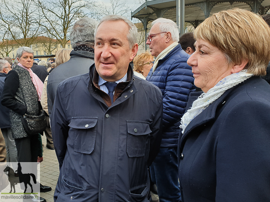 Rassemblement contre lantisémitisme la roche sur yon mardi 19 février 2019 2