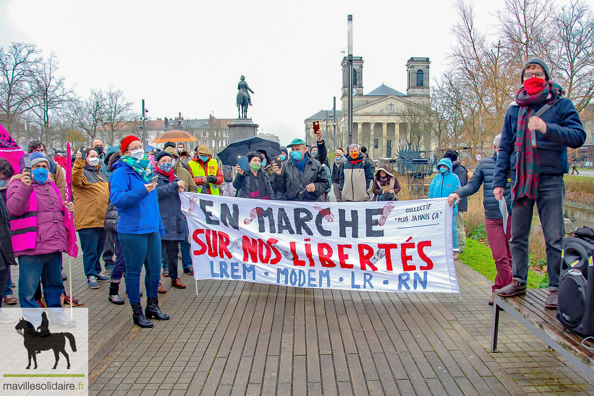 collectif plus jamais ça la Roche sur Yon contre la loi sécurité globale 3