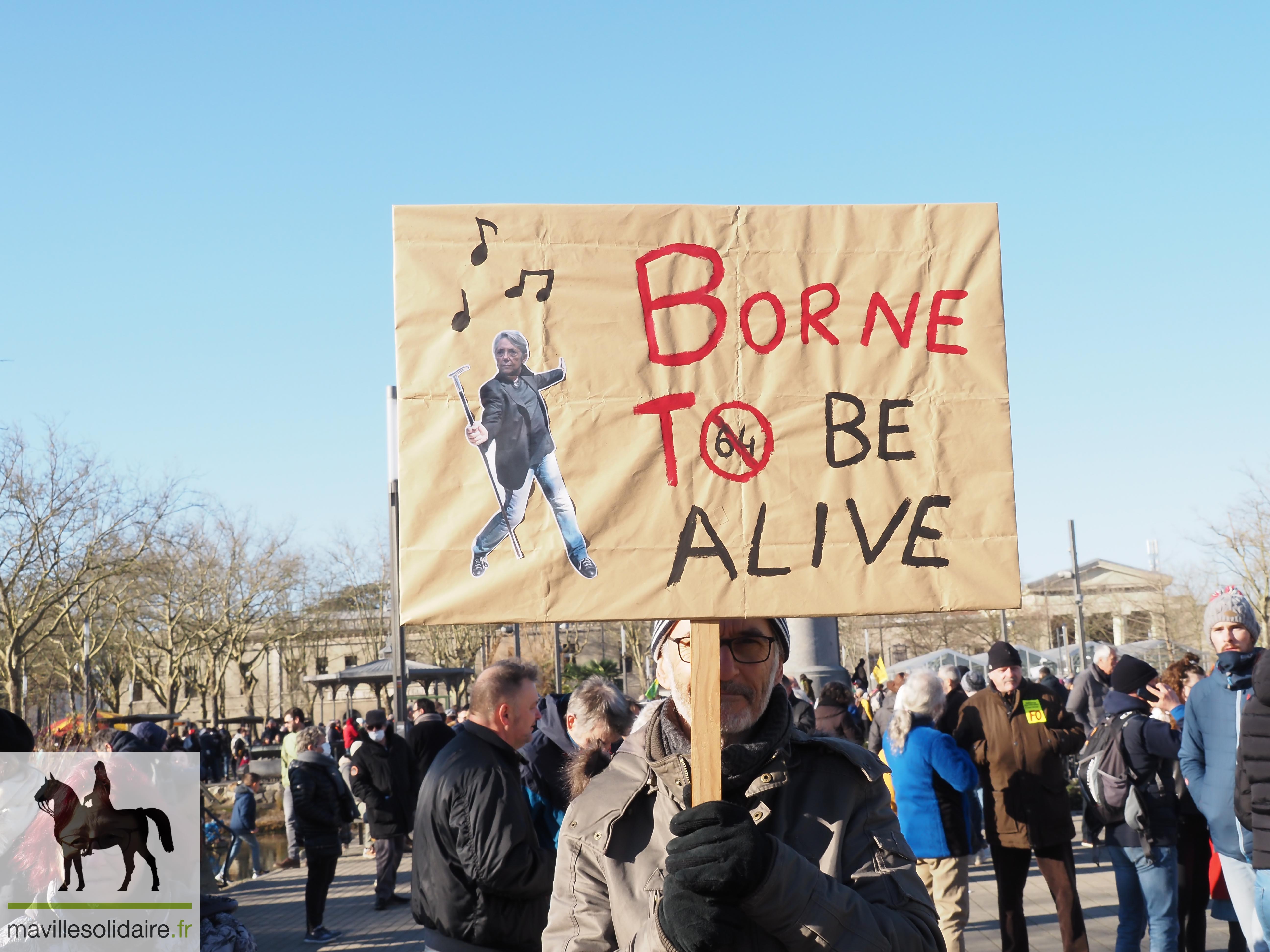 11 FEVRIER 2023 MANIF RESTRAITES LA ROCHE SUR YON mavillesolidaire.fr 1 7