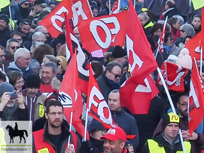 11 FEVRIER 2023 MANIF RESTRAITES LA ROCHE SUR YON mavillesolidaire.fr 1 8