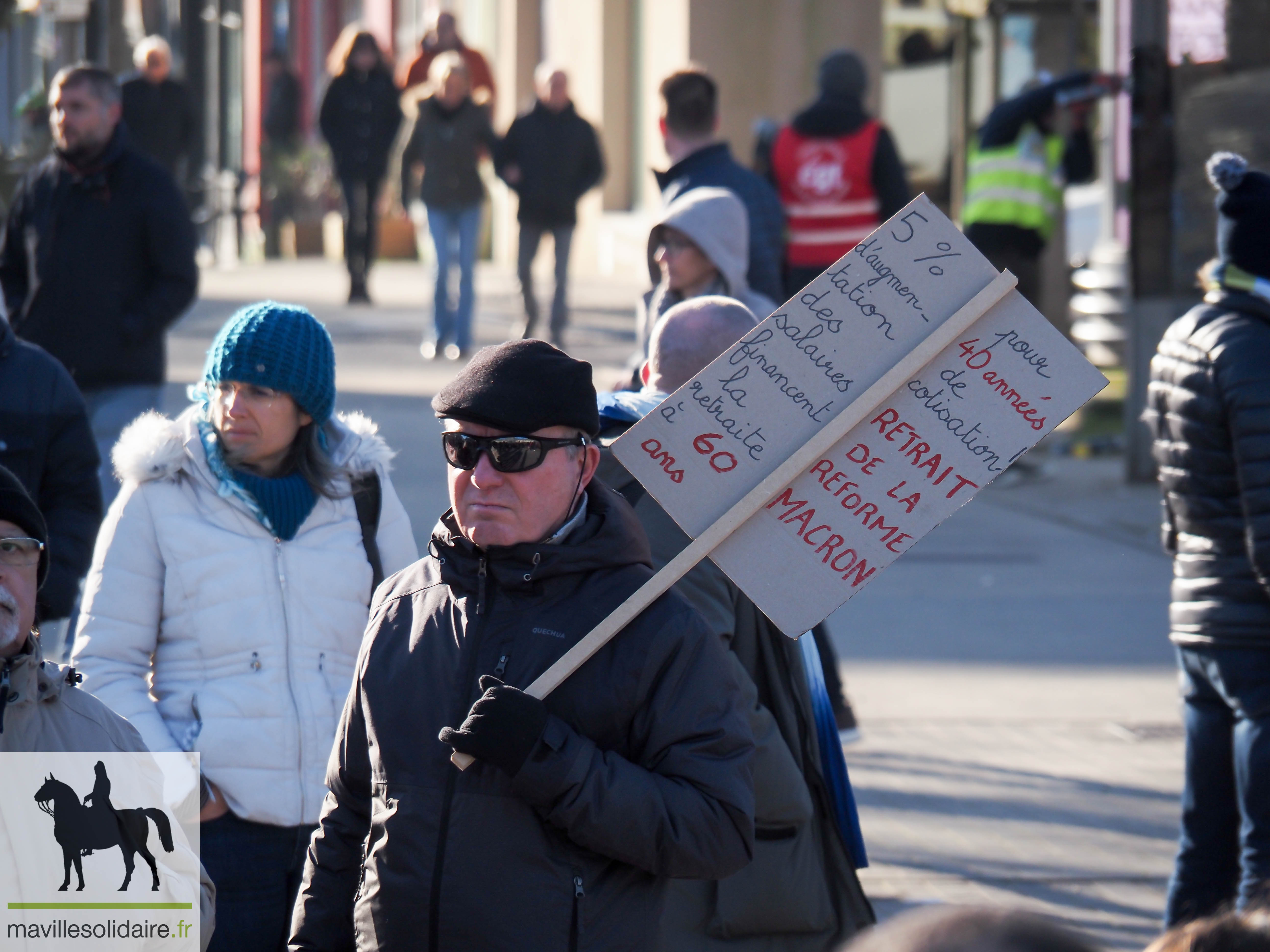 11 FEVRIER 2023 MANIF RESTRAITES LA ROCHE SUR YON mavillesolidaire.fr 1