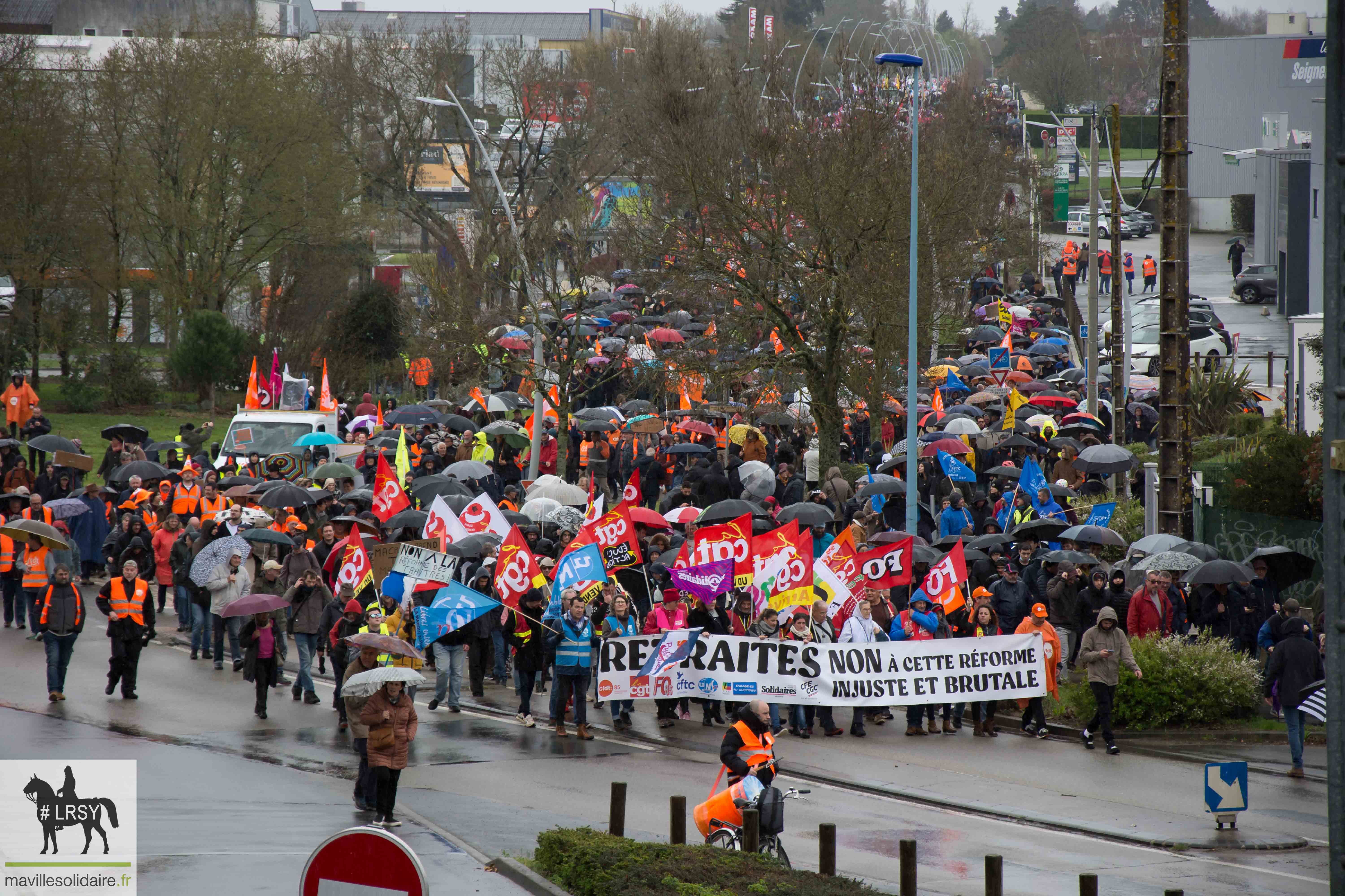 RETRAITE MANIFESTATION DU JEUDI 23 MARS 2023 MAVILLESOLIDAIRE La Roche sur Yon 38