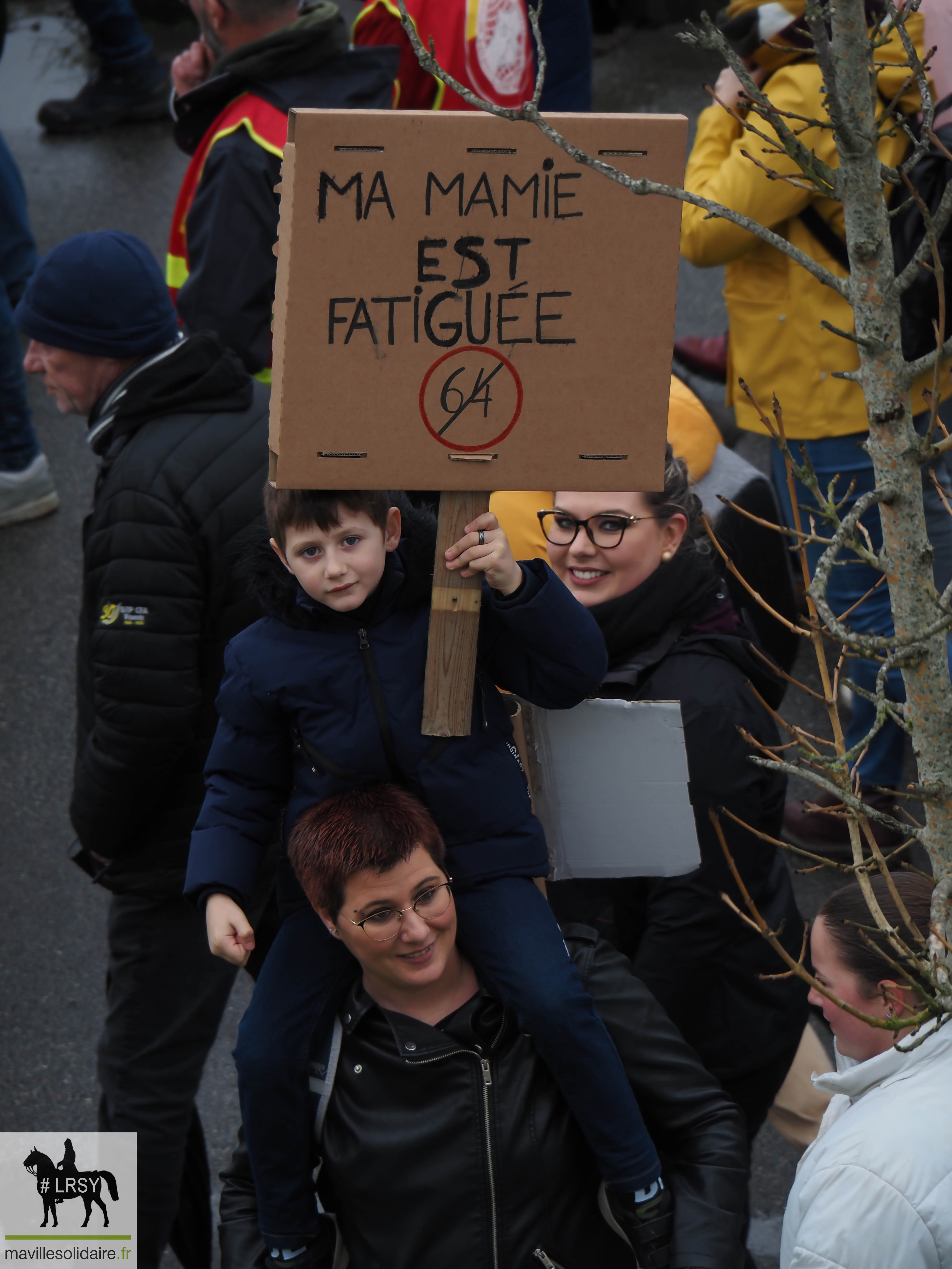 RETRAITE MANIFESTATION DU JEUDI 23 MARS 2023 MAVILLESOLIDAIRE La Roche sur Yon D 14