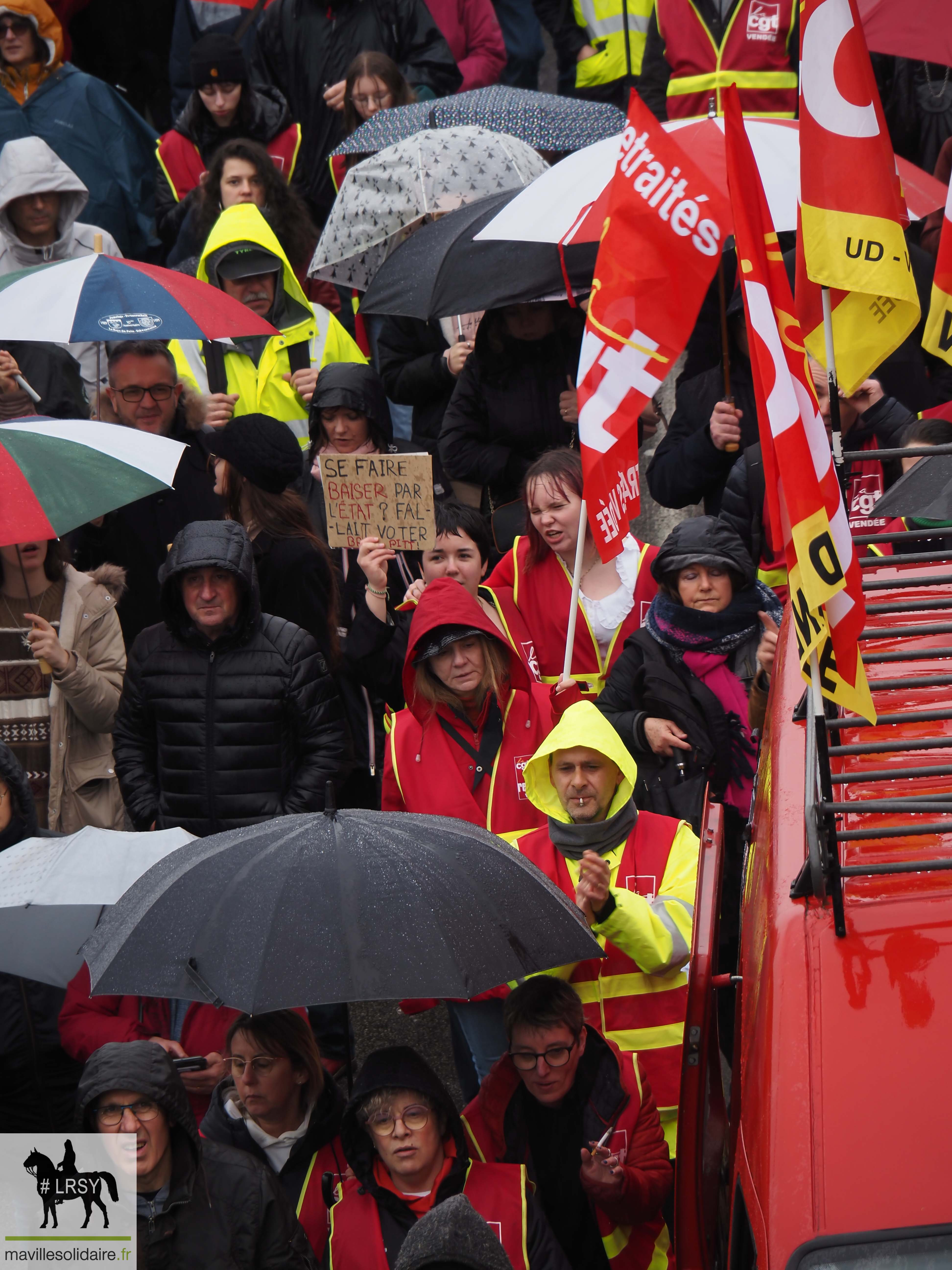 RETRAITE MANIFESTATION DU JEUDI 23 MARS 2023 MAVILLESOLIDAIRE La Roche sur Yon D 29