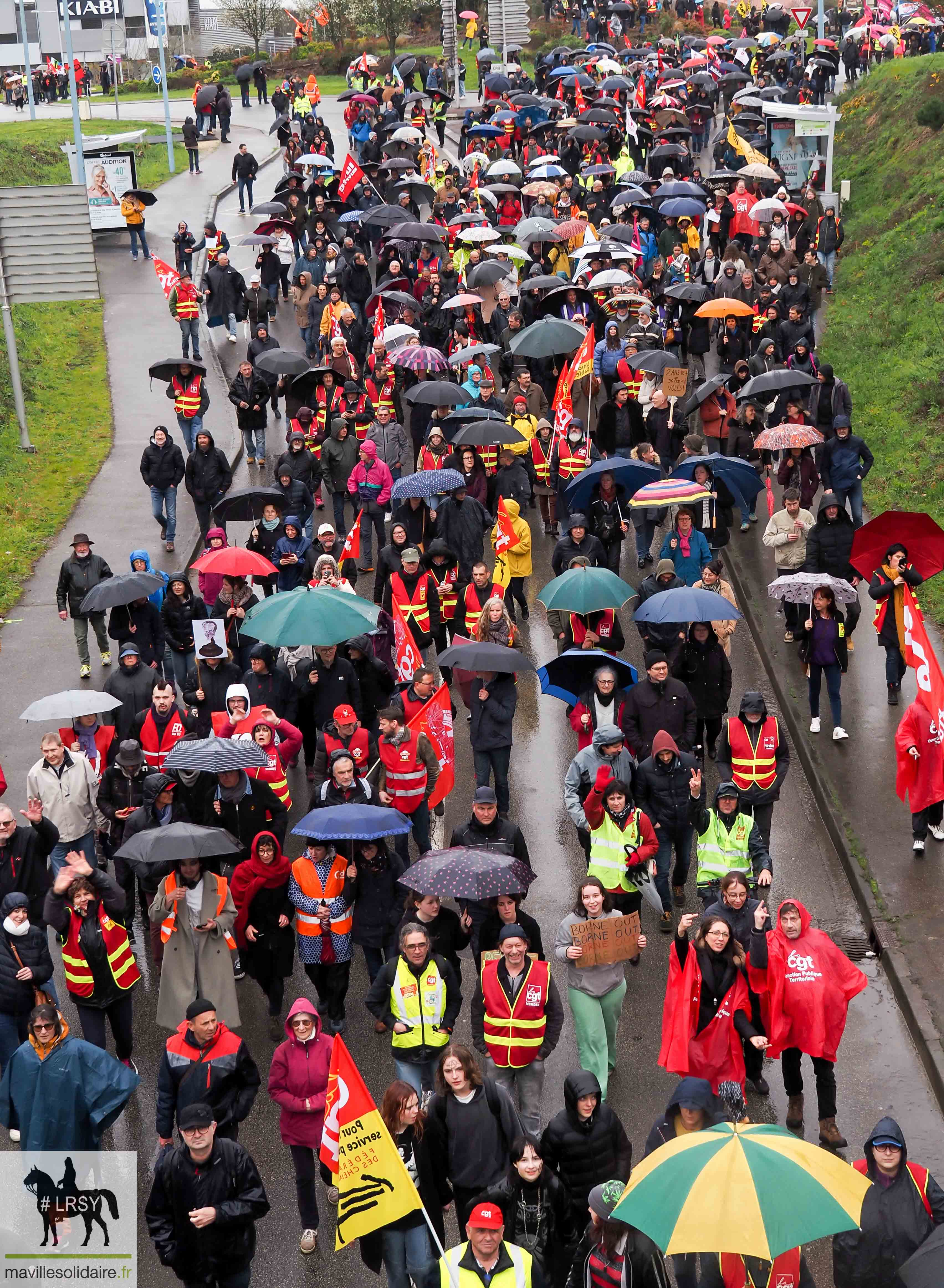 RETRAITE MANIFESTATION DU JEUDI 23 MARS 2023 MAVILLESOLIDAIRE La Roche sur Yon D 30