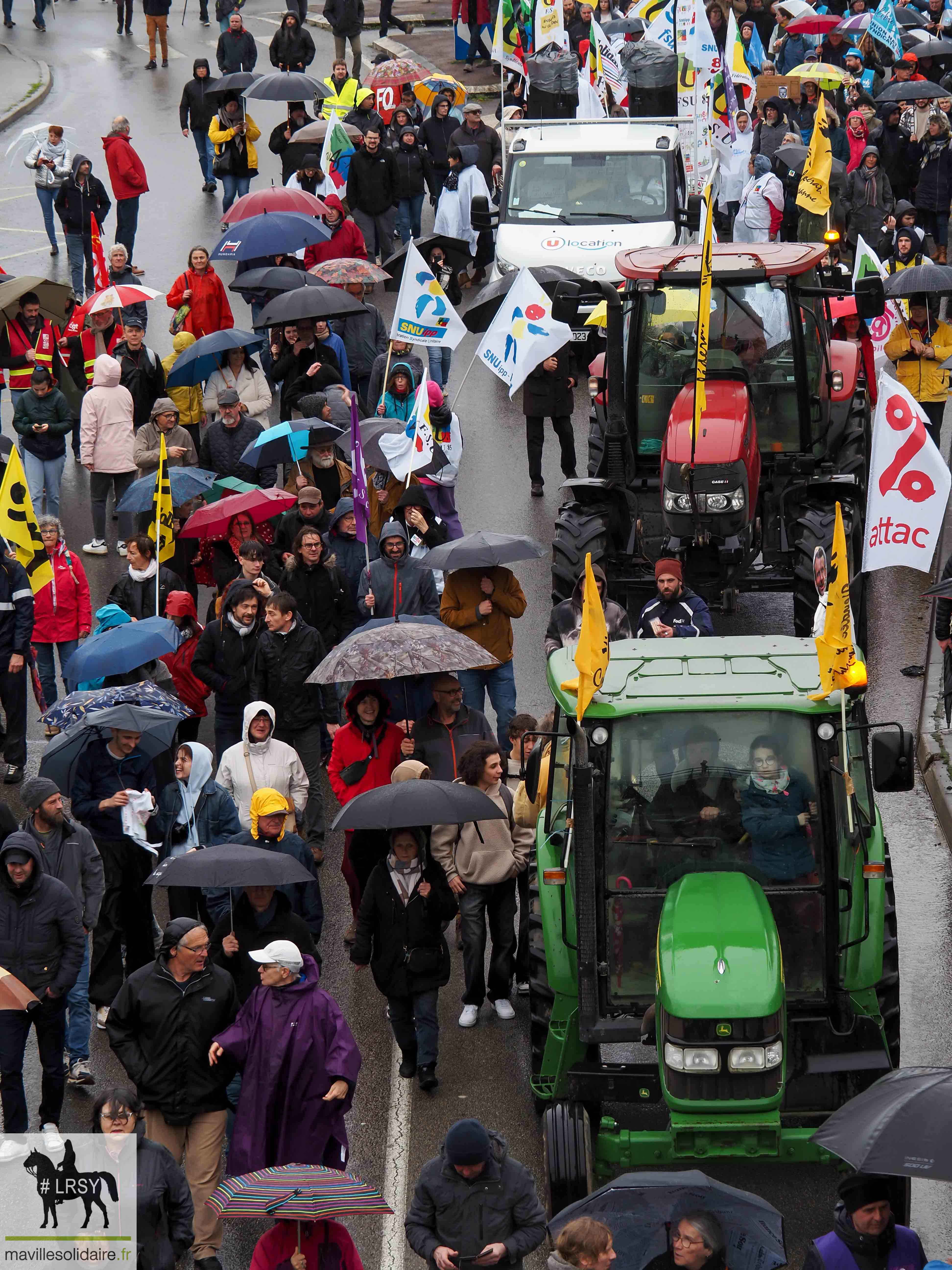 RETRAITE MANIFESTATION DU JEUDI 23 MARS 2023 MAVILLESOLIDAIRE La Roche sur Yon D 32