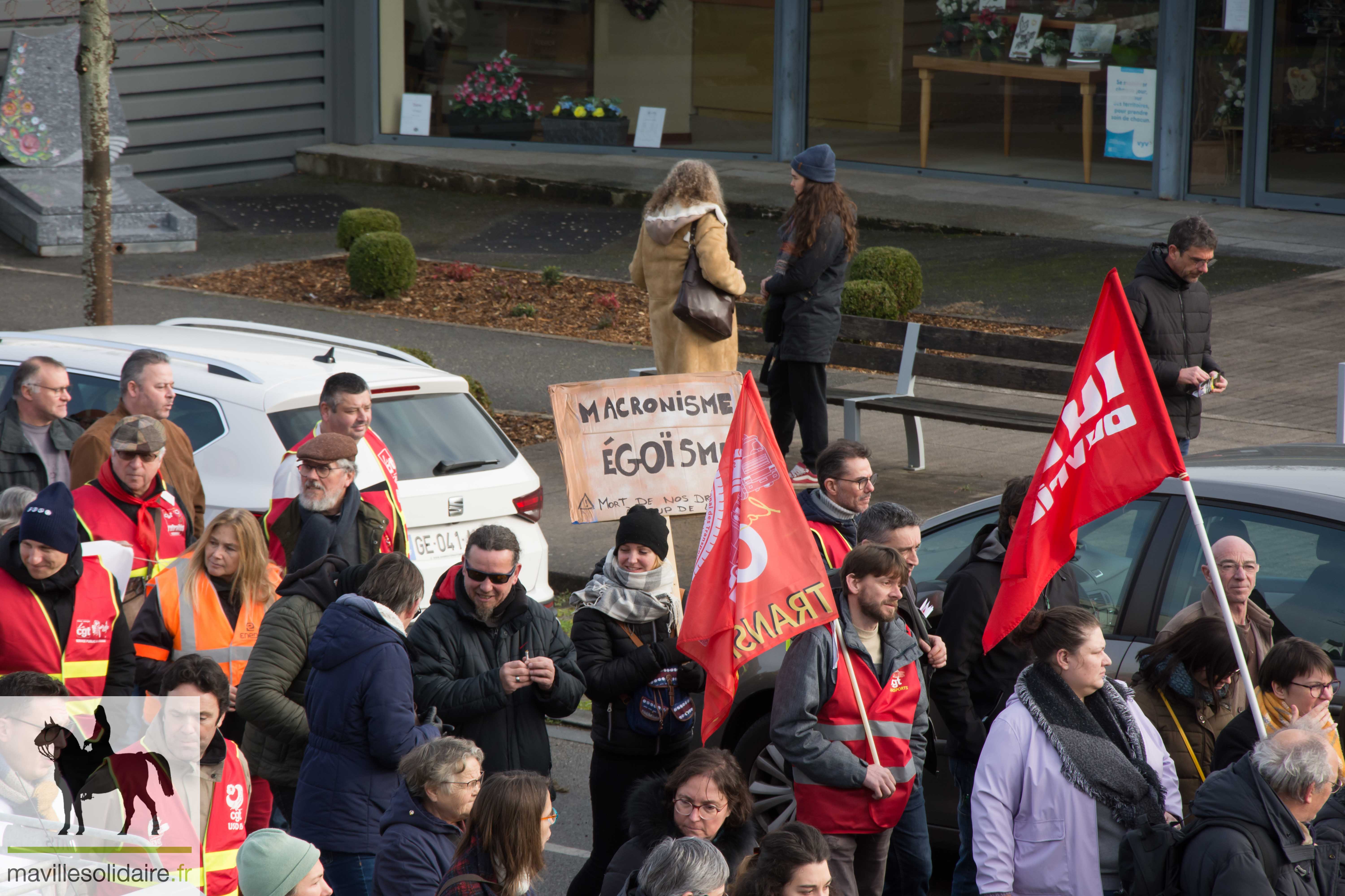 MANIFESTATION CONTRE LES RETRAITES 31 JANVIER 2023 LA ROCHE SUR YON mavillesolidaire.fr 13