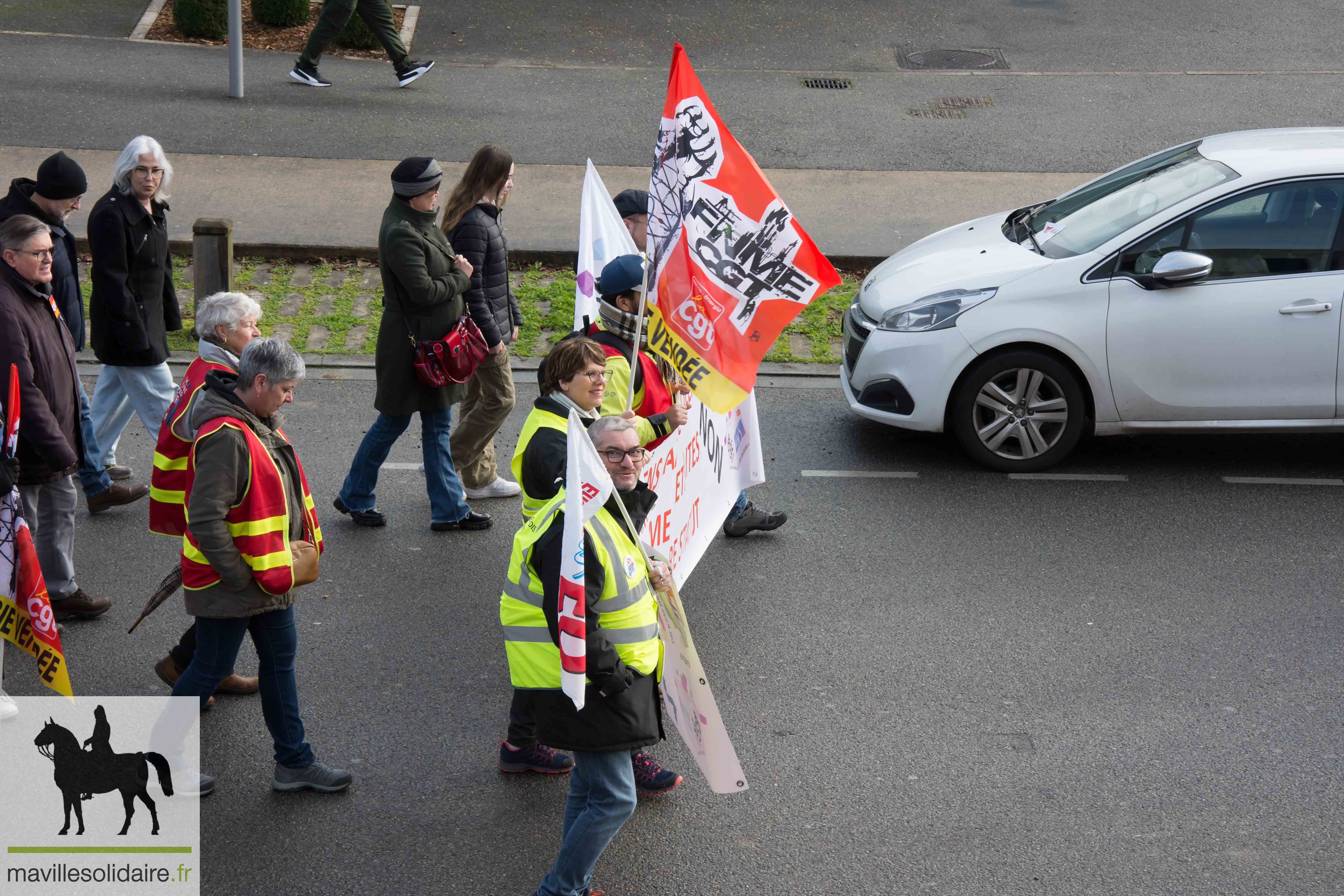 MANIFESTATION CONTRE LES RETRAITES 31 JANVIER 2023 LA ROCHE SUR YON mavillesolidaire.fr 14