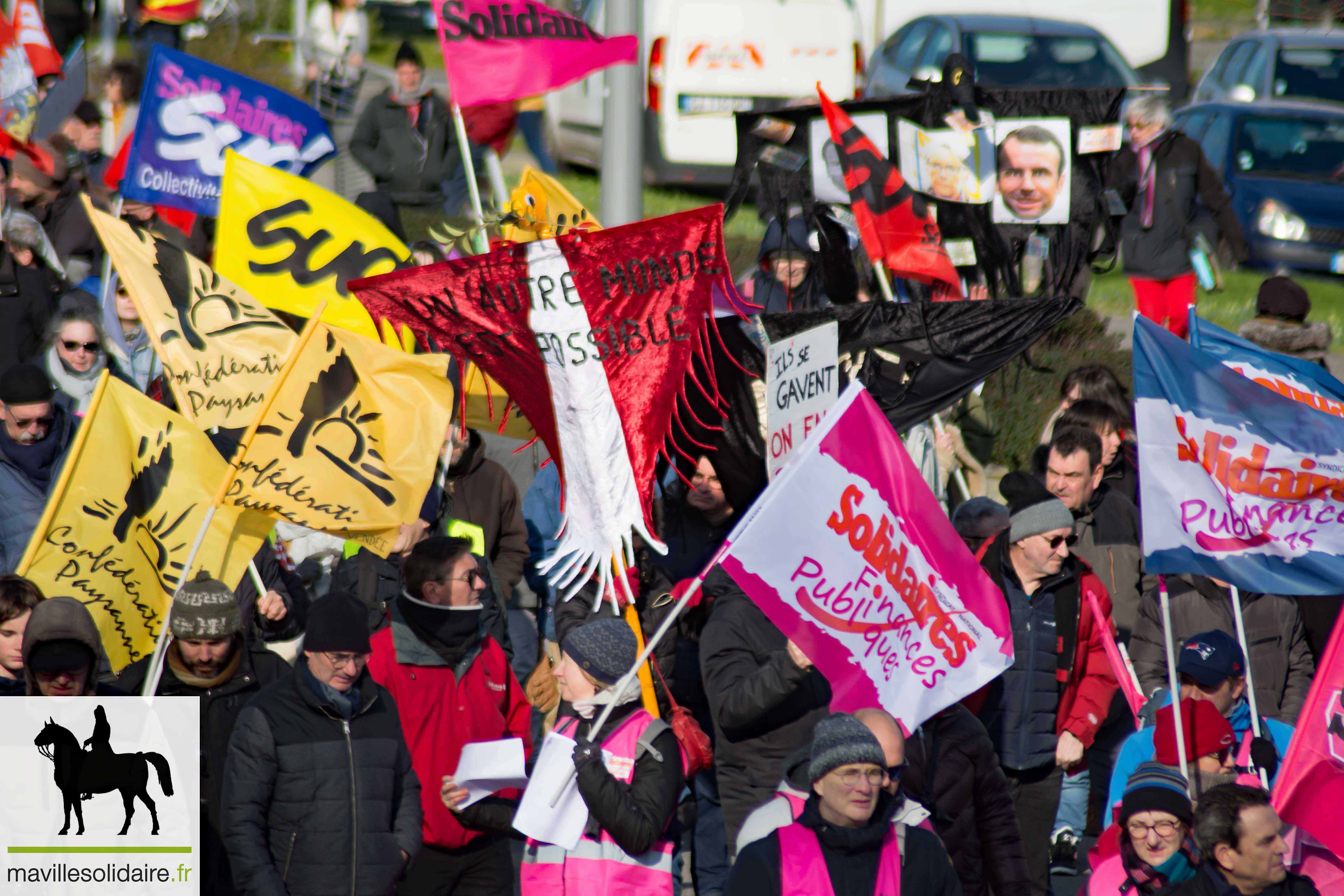 7 fevrier Manif grève retraite LA ROCHE SUR YON mavillesolidaire.fr 1 16