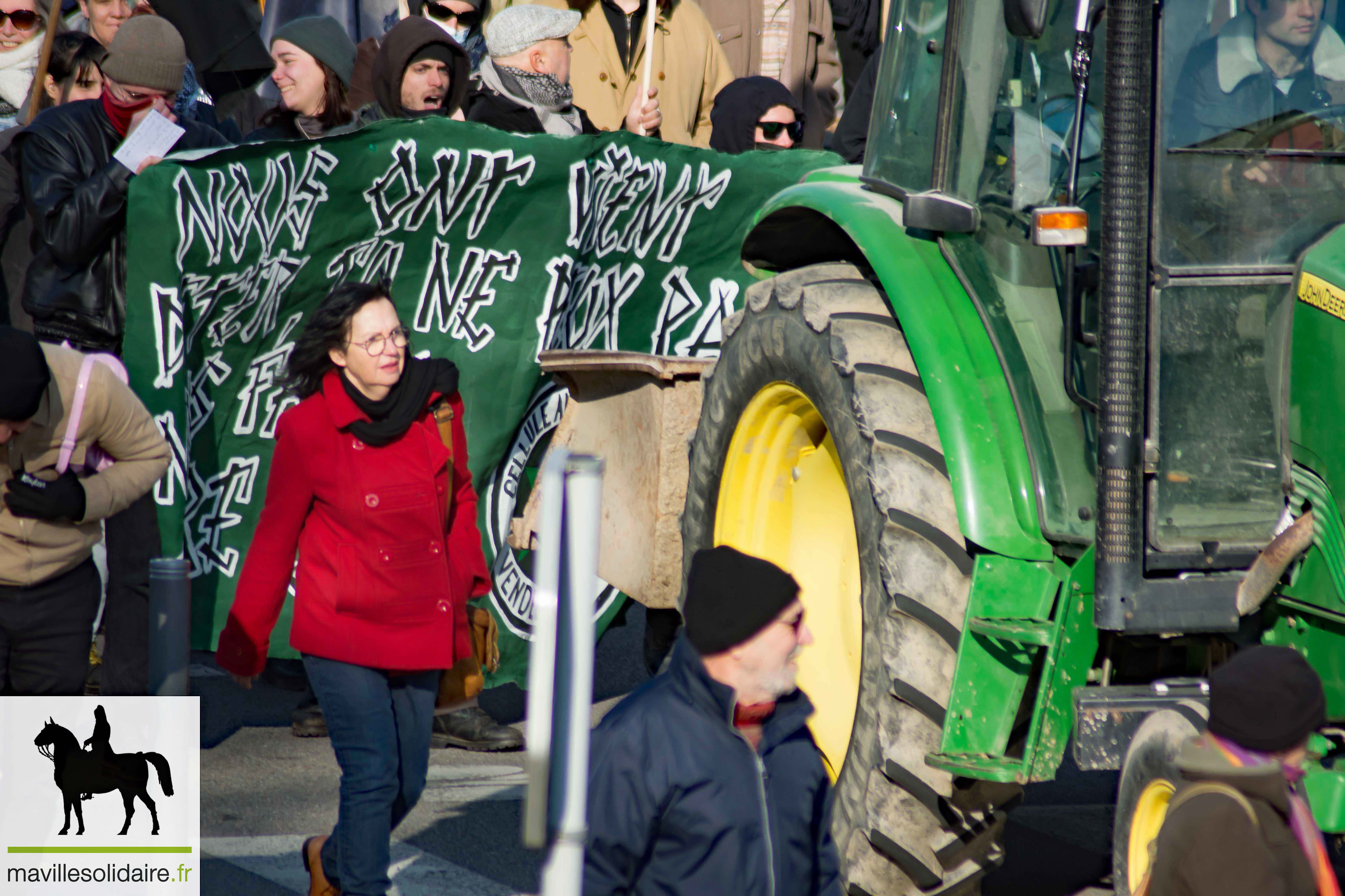 7 fevrier Manif grève retraite LA ROCHE SUR YON mavillesolidaire.fr 1 21