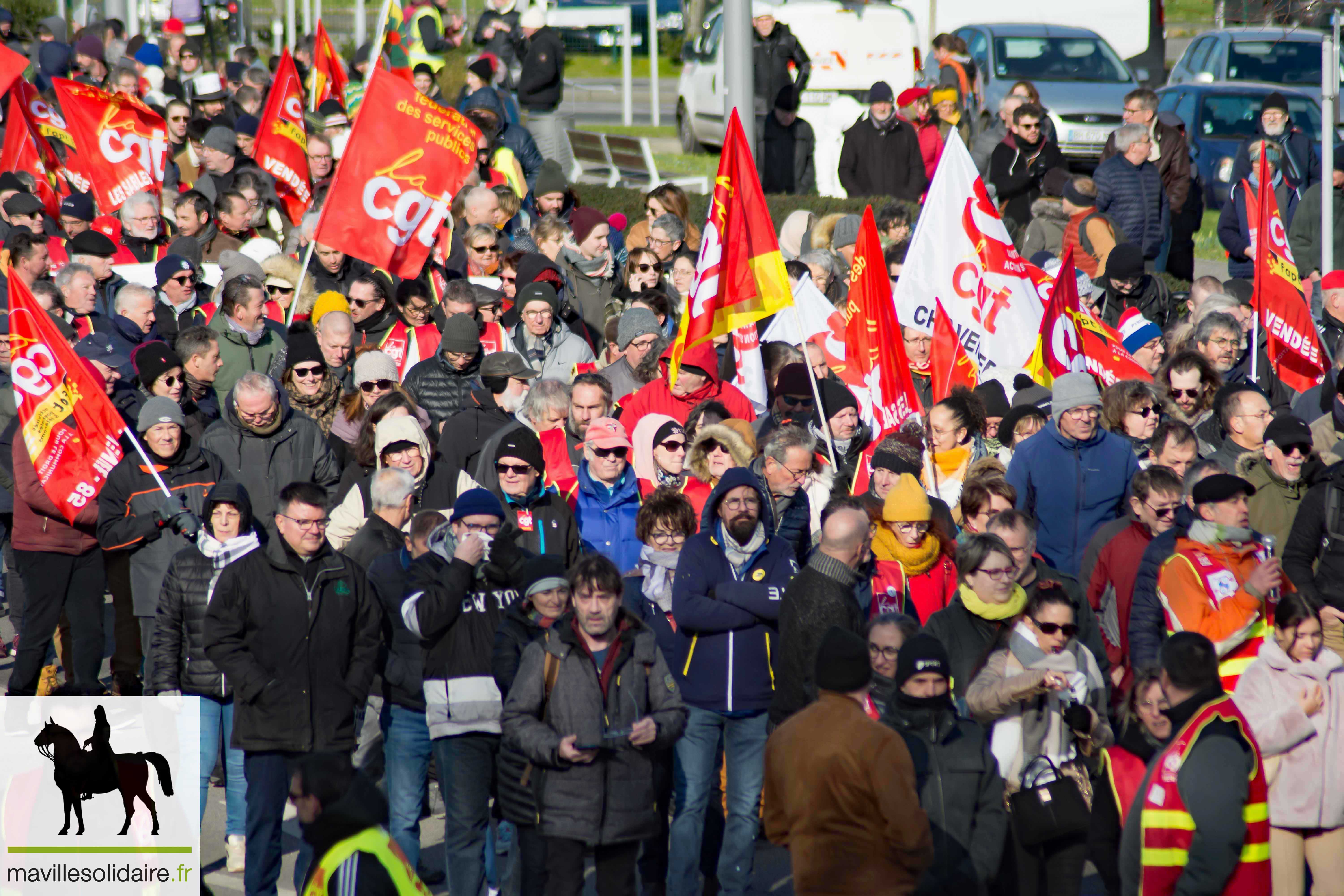 7 fevrier Manif grève retraite LA ROCHE SUR YON mavillesolidaire.fr 1 24