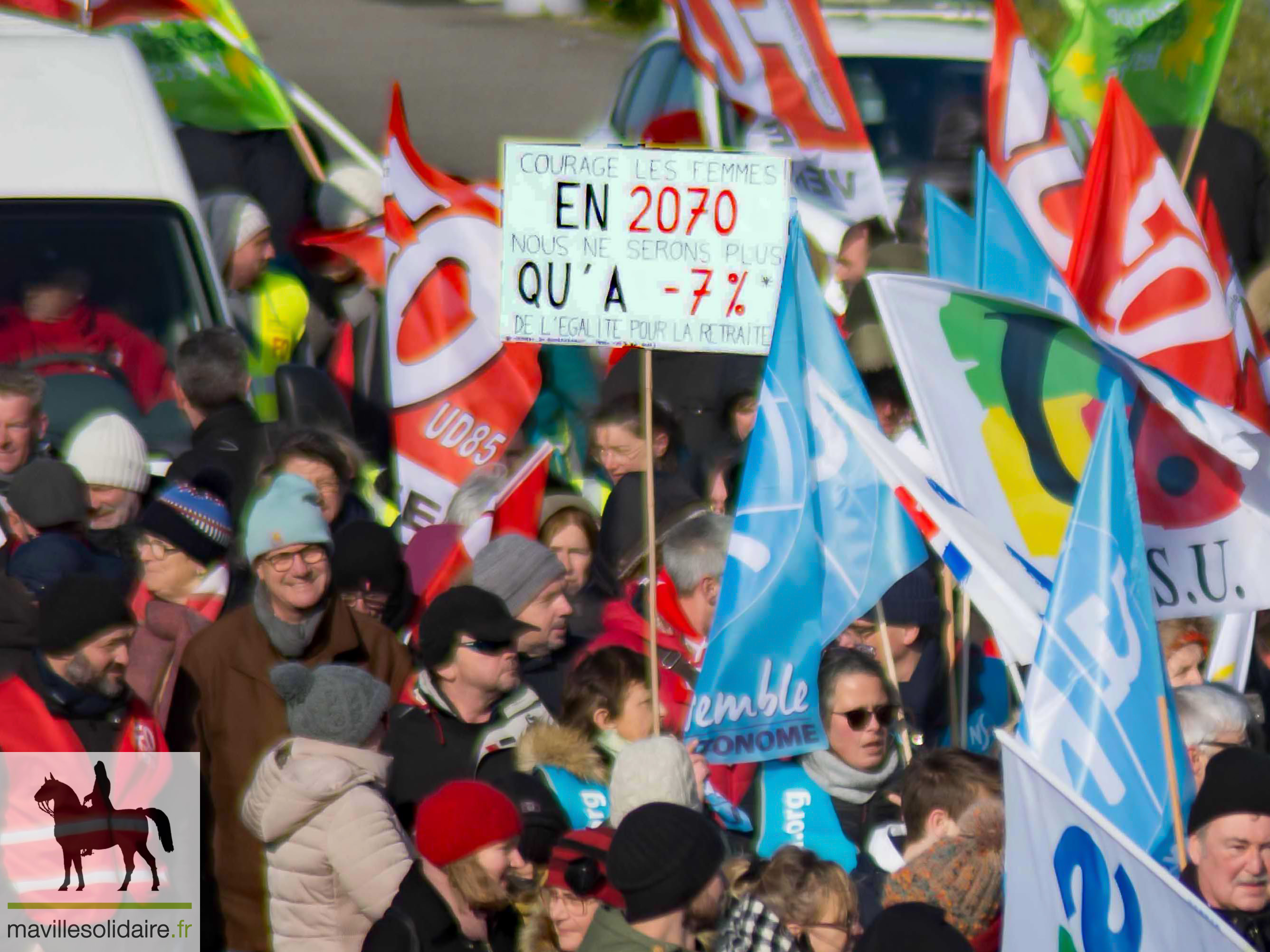 7 fevrier Manif grève retraite LA ROCHE SUR YON mavillesolidaire.fr 1 26