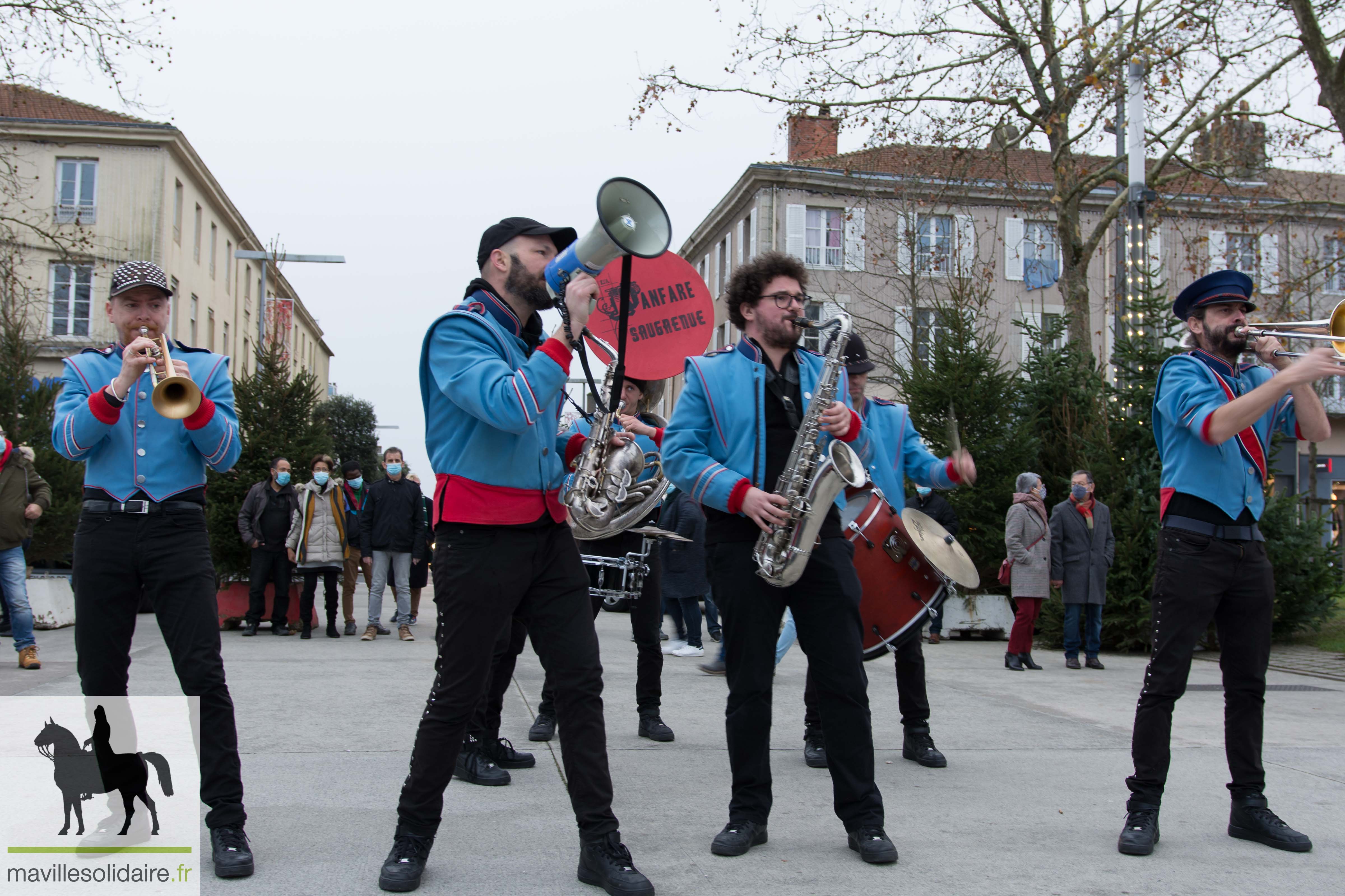 Noël en fête 2 La Roche sur Yon mavillesolidaire.fr 5