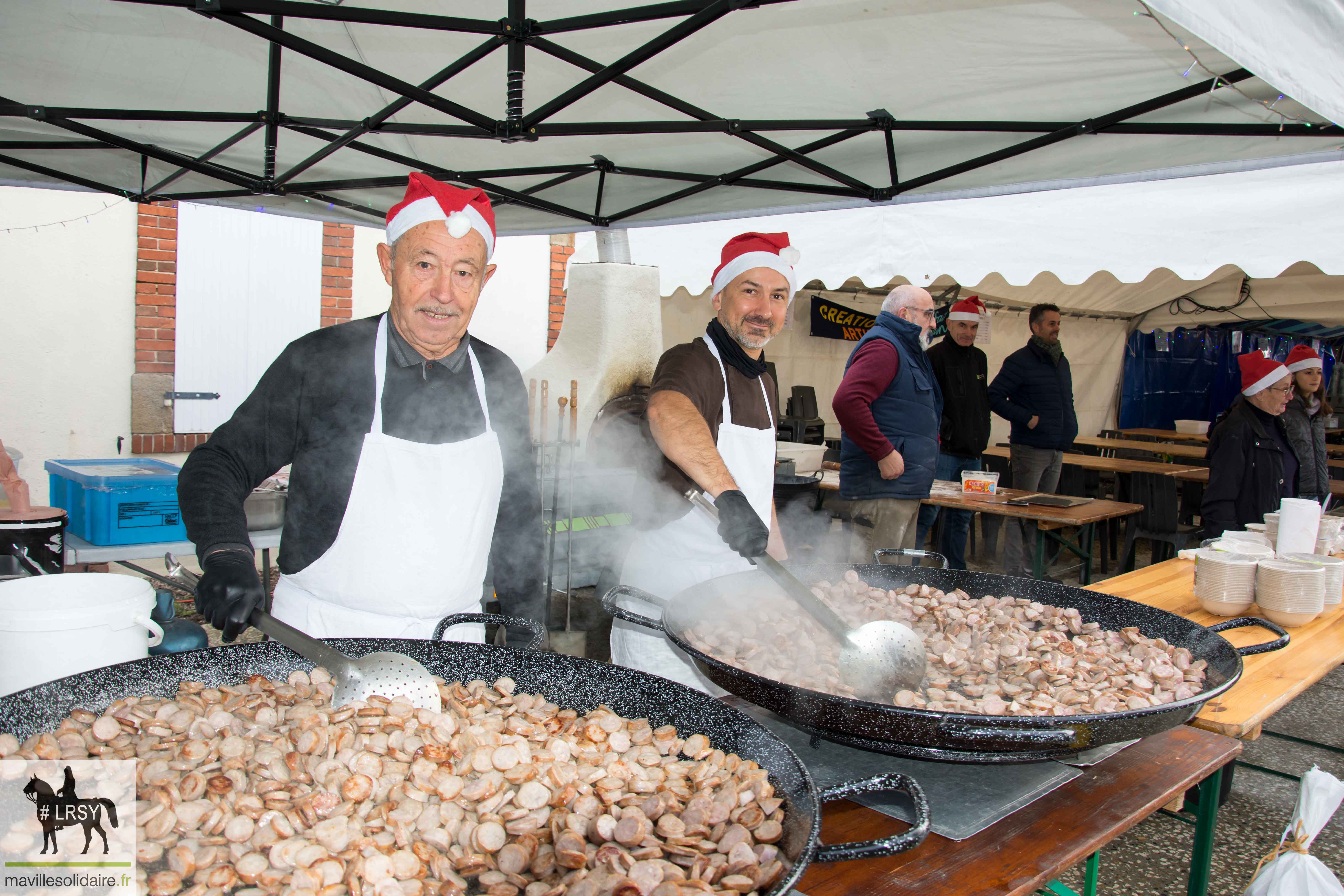 Marché de Noel 2022 le Bourg LRSY mavillesolidaire.fr 1 3