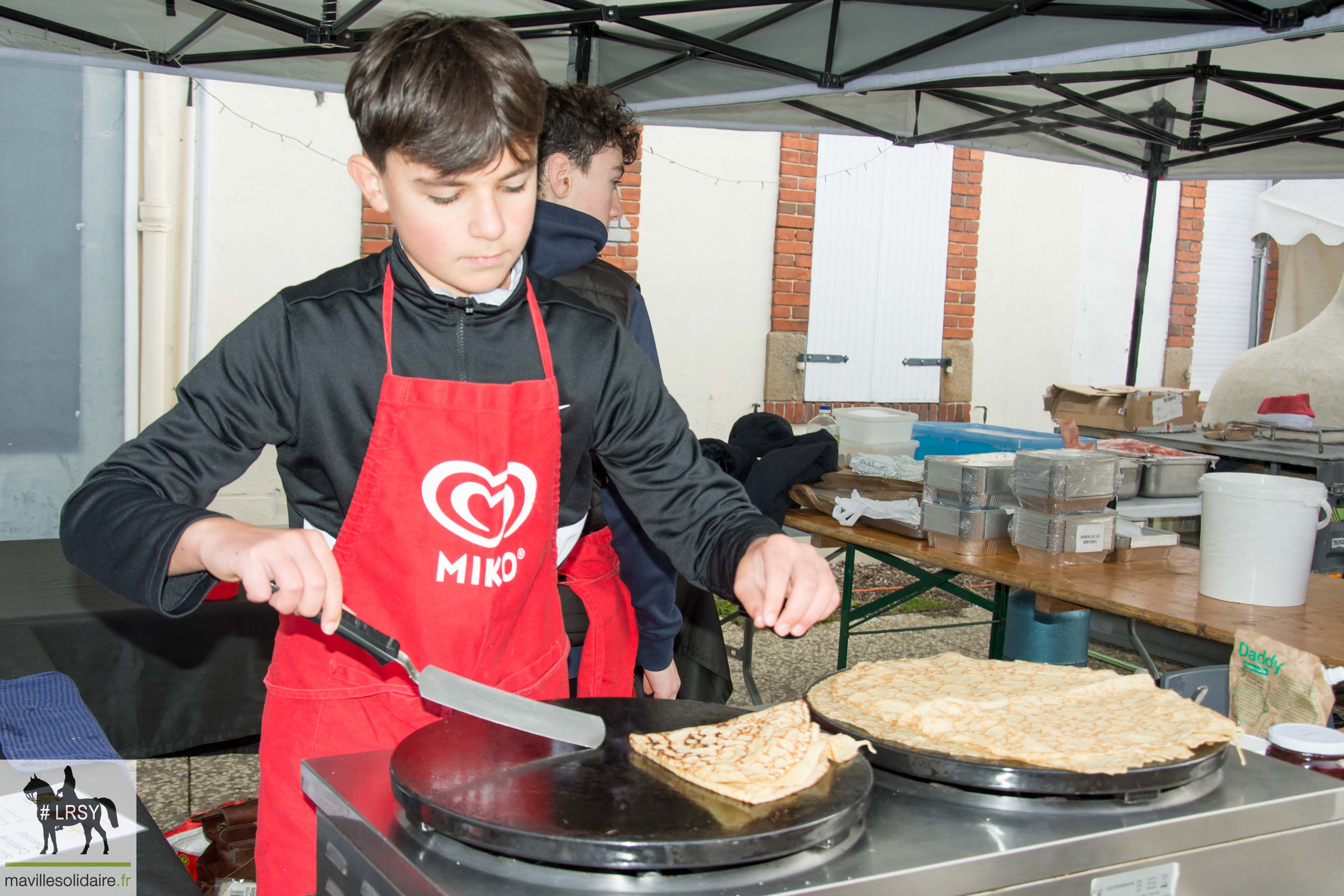 Marché de Noel 2022 le Bourg LRSY mavillesolidaire.fr 1 5