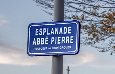 esplanade abbe pierre 20171123 1580151115