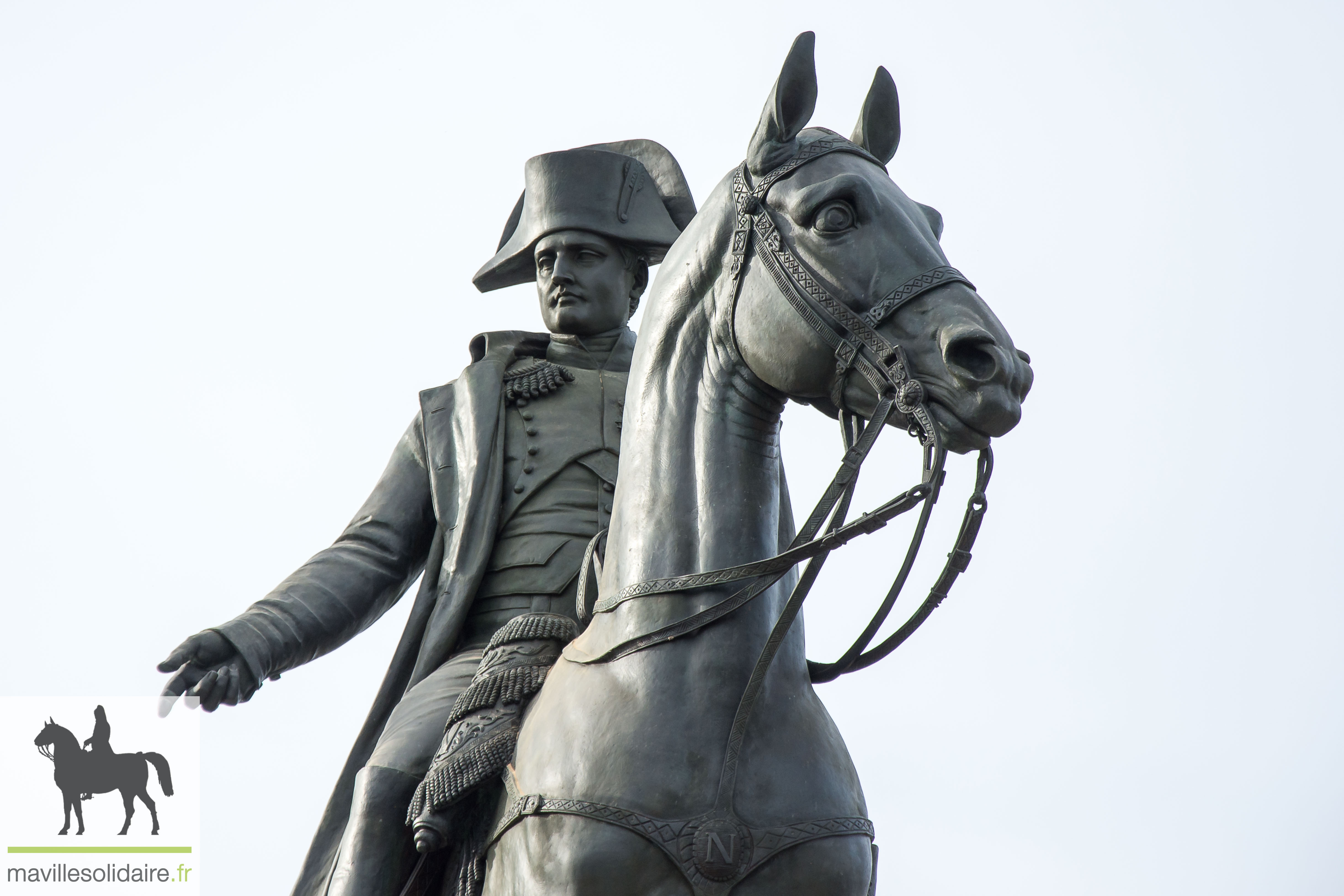 la statue de Napoléon restauré place Napoléon la Roche sur Yon novembre 2020 4