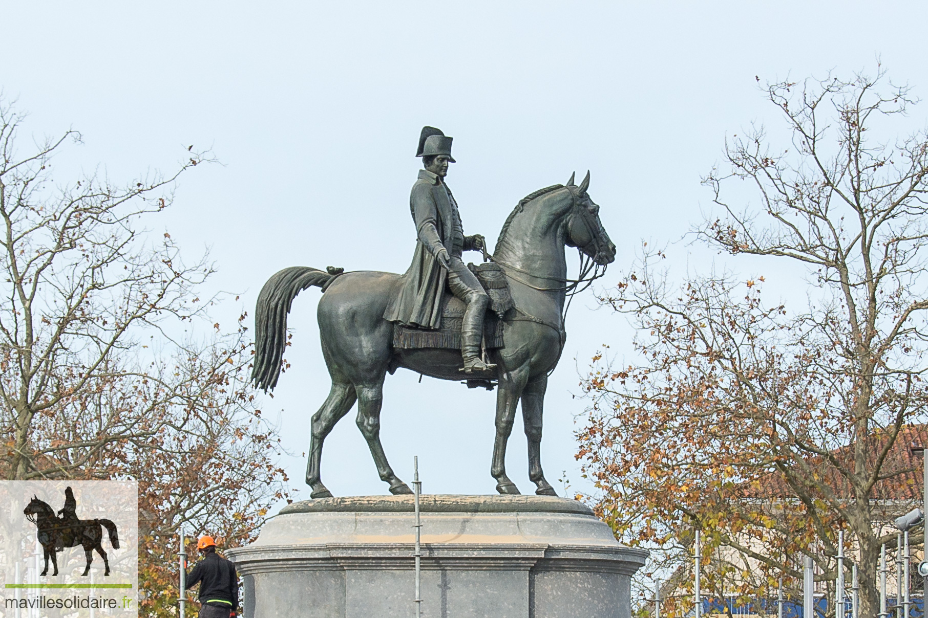 la statue de Napoléon restauré place Napoléon la Roche sur Yon novembre 2020 4